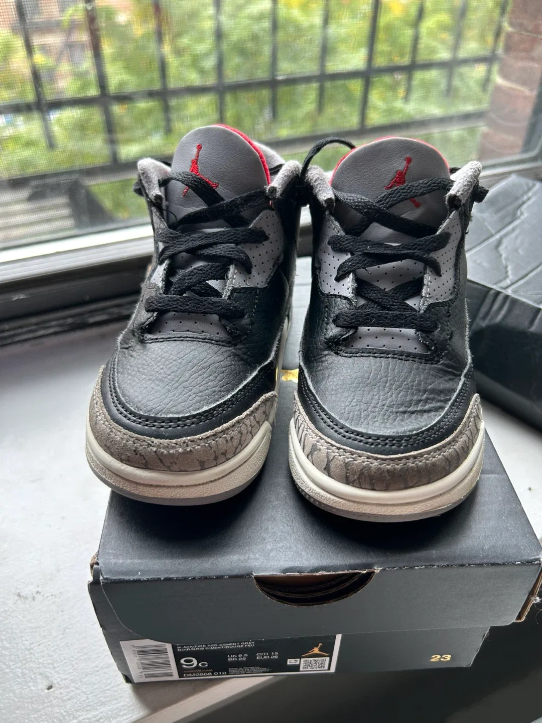 Jordan 3 Retro (TD) - Size 9C thumbnail
