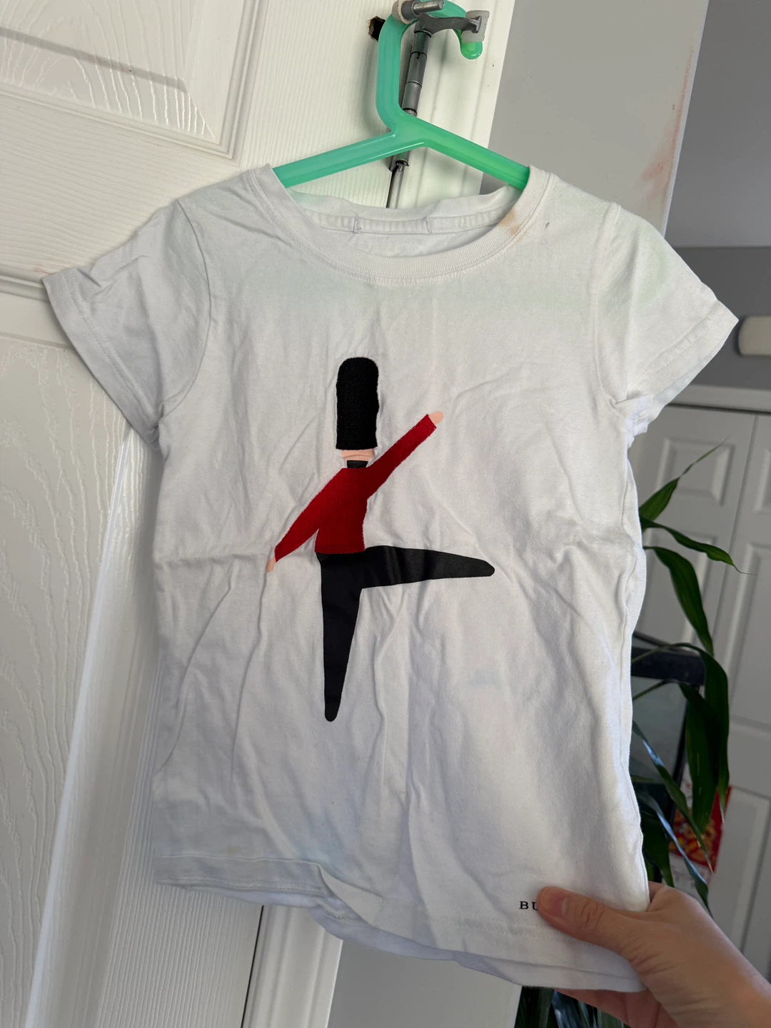 Cotton Kids White Graphic Tee Size S
