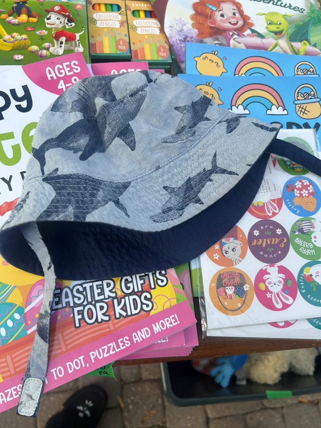 X-Trem Snowsuit & Kids Clothes Bundle image indicator(9)