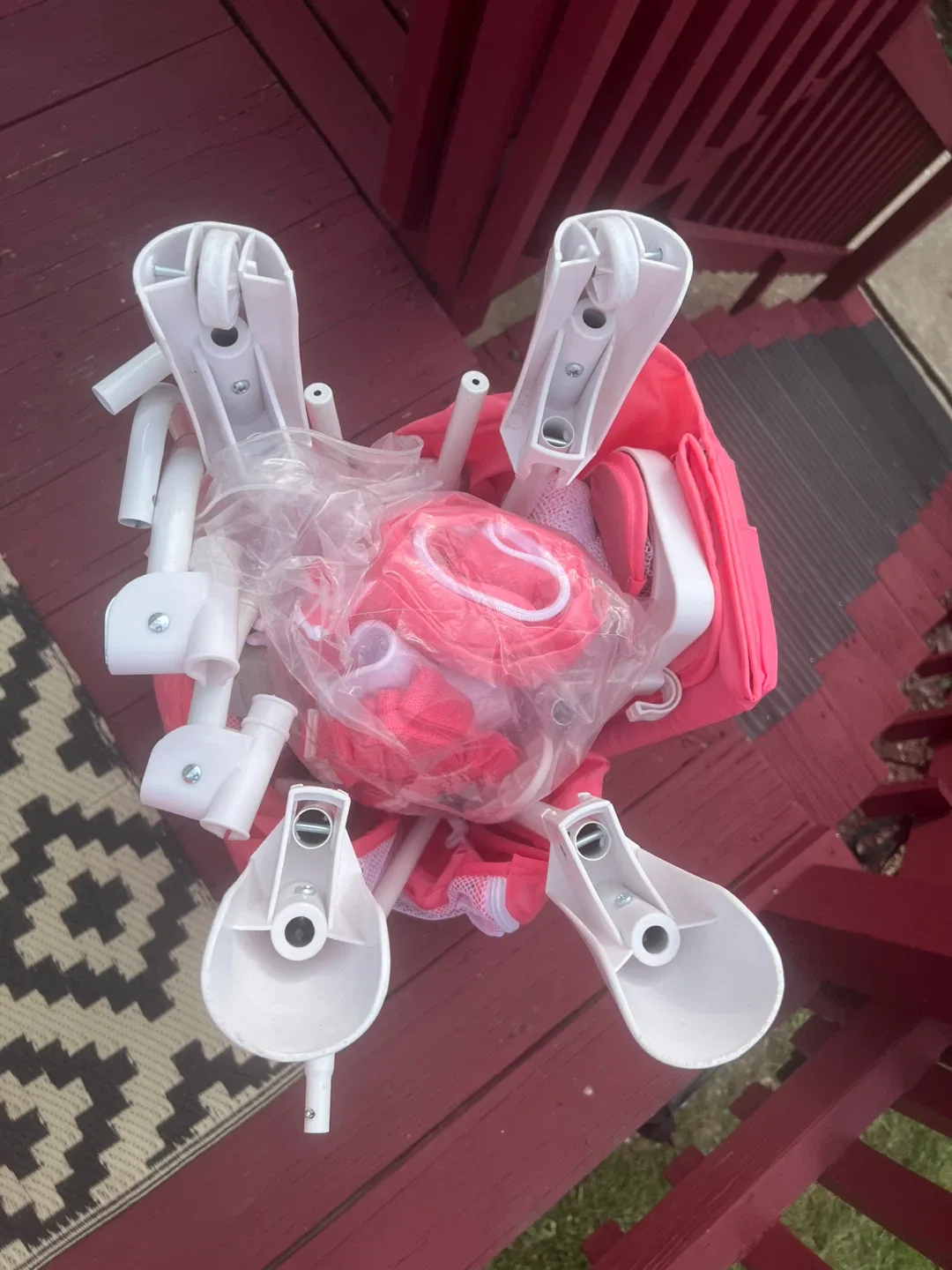 Pink Baby Crib - Like New! Cuna convertible. image indicator(4)