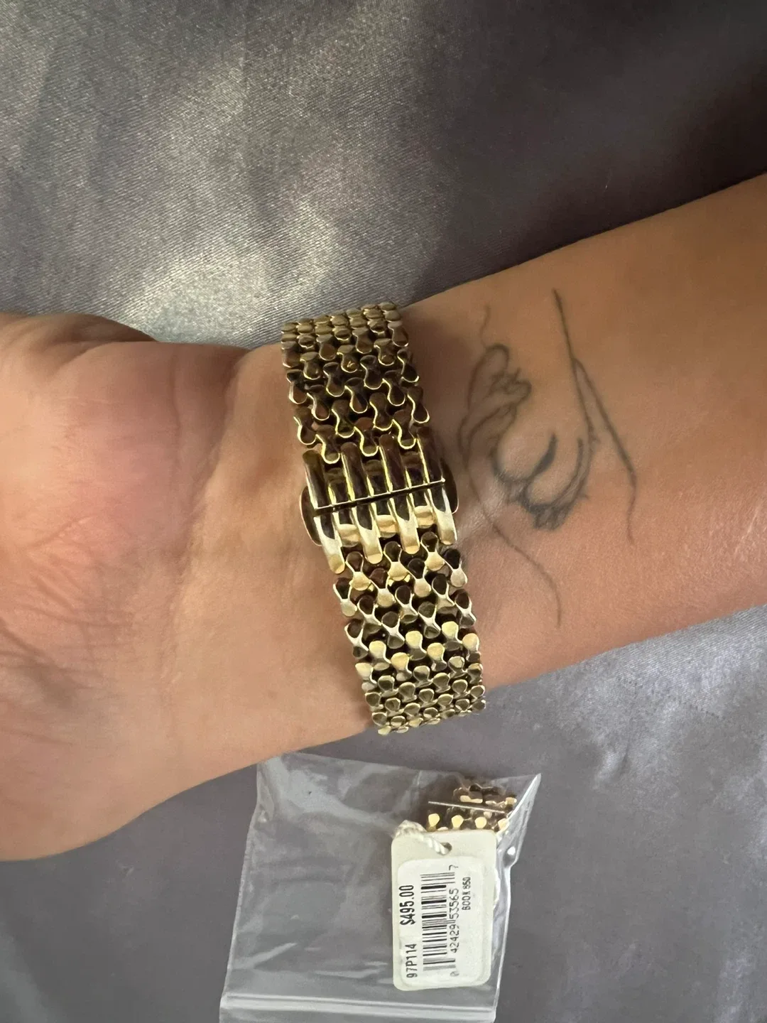 Bulova Ladies Watch image indicator(2)