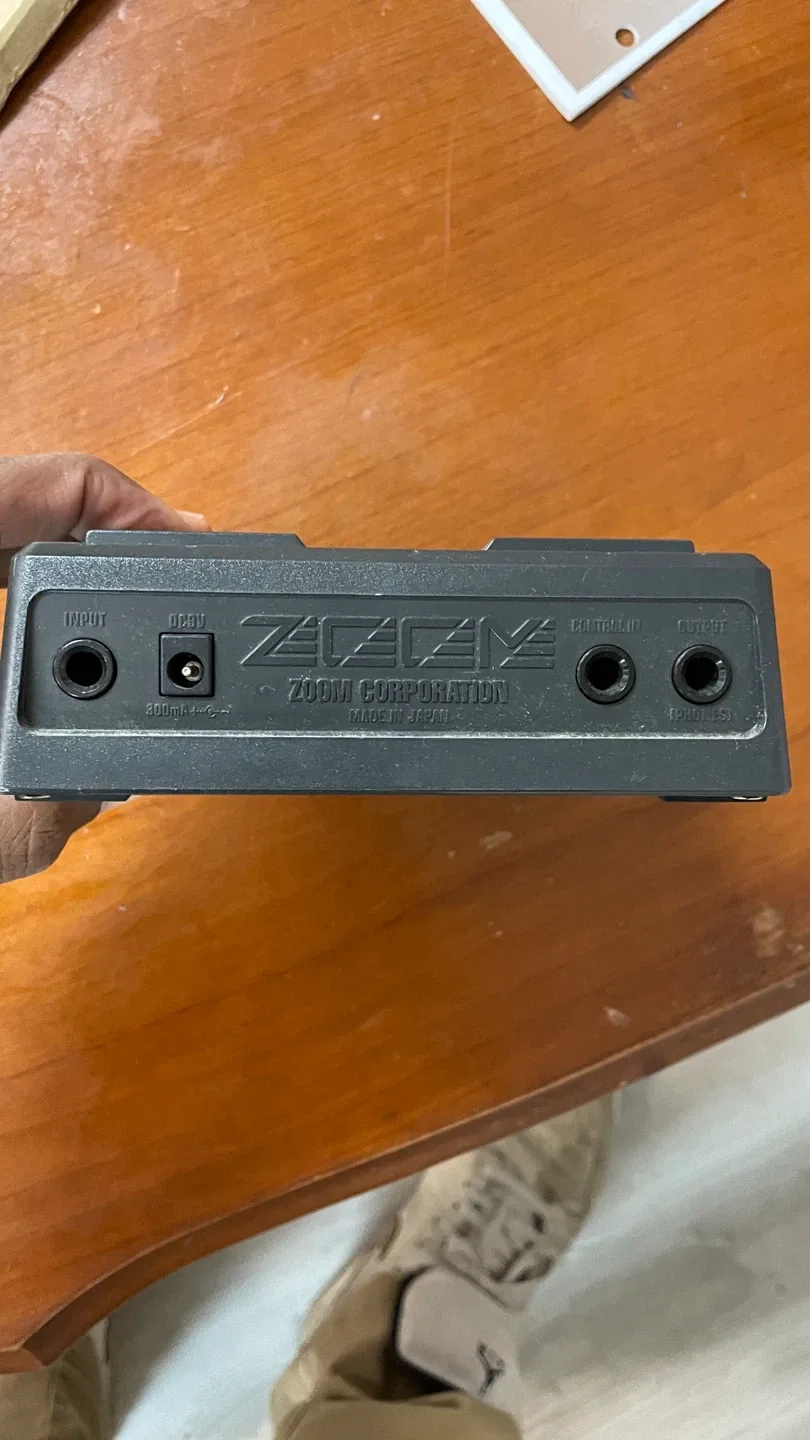 Zoom 506 Bass Multi Effects Processor image indicator(2)