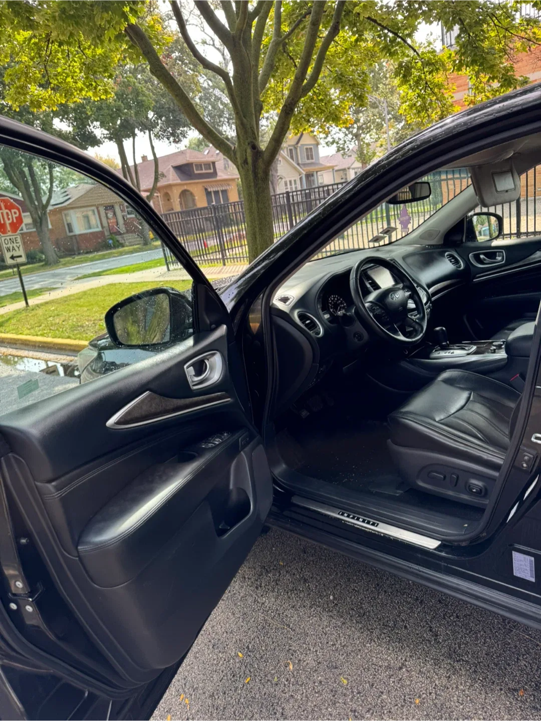 2014 Infiniti QX60 · 3.5 Sport Utility 4D image indicator(5)