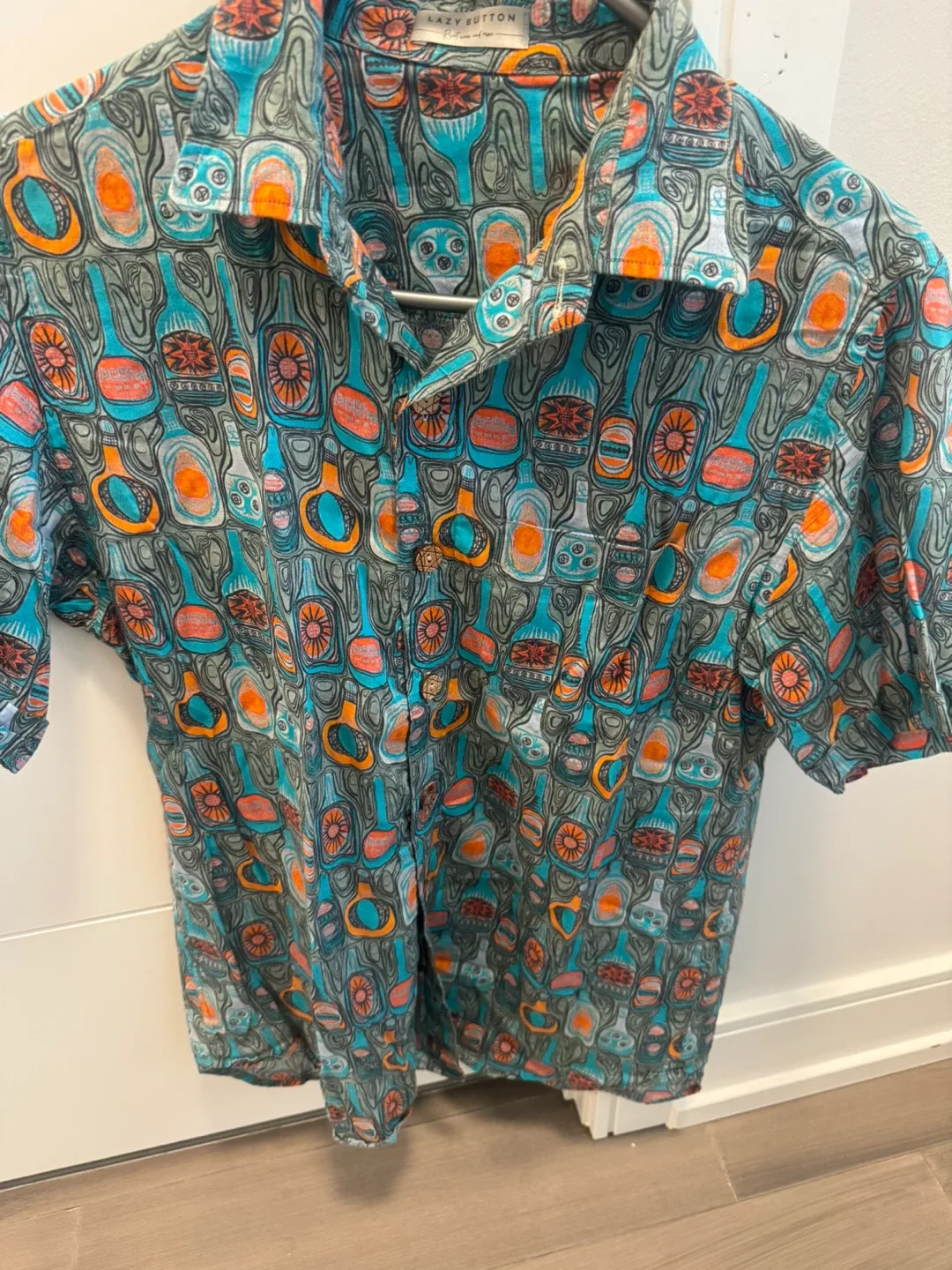 Variety of Men's Short Sleeve Shirts image indicator(8)