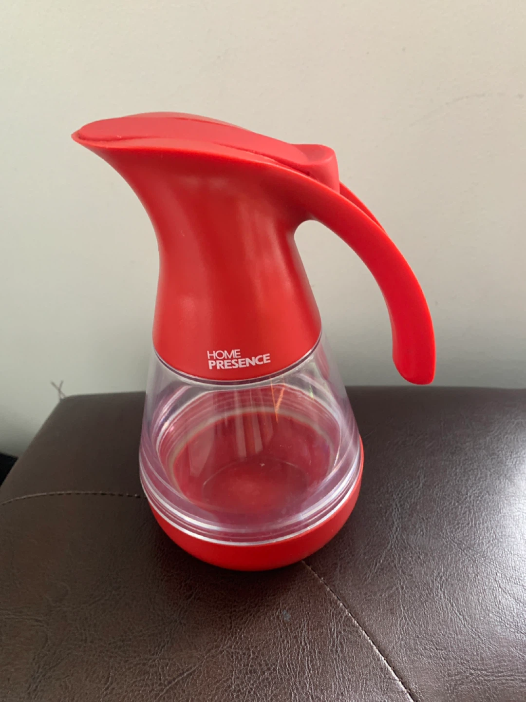 Home Presence Oil Dispenser/ Maple Syrup  - Red