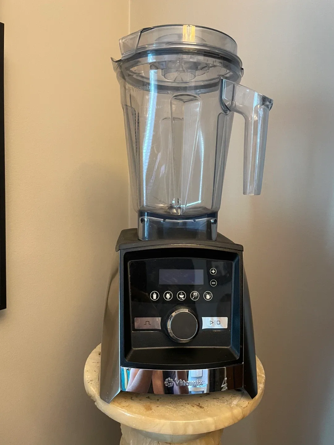 Vitamix A3500 Ascent Series Smart Blender like new thumbnail