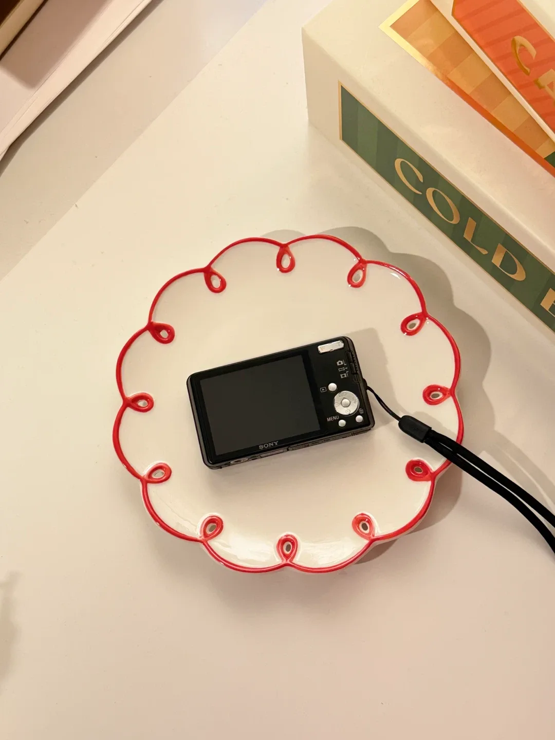 Sony Cyber-shot DSC-W350 14.1MP image indicator(2)