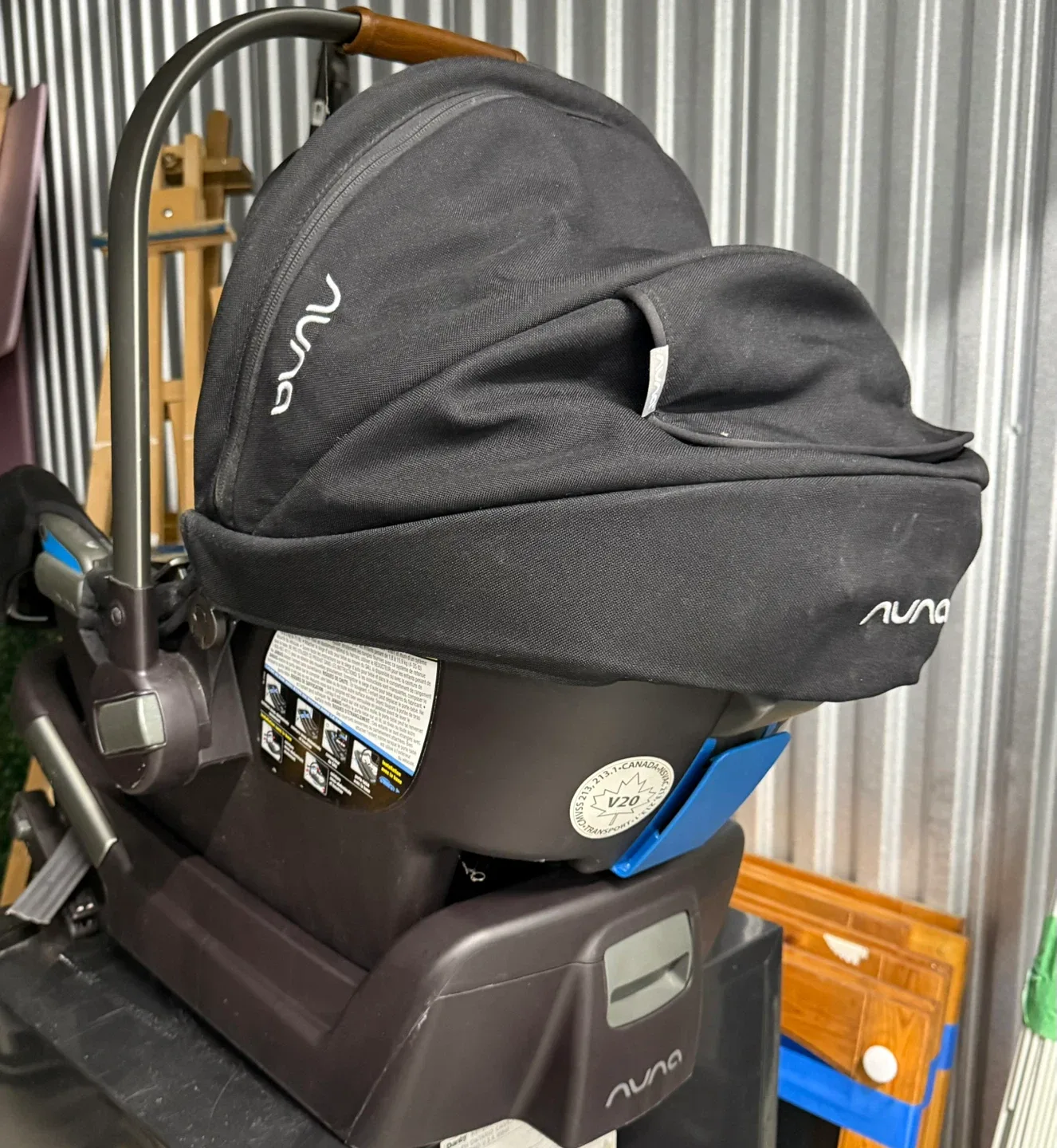 Nuna Pipa Infant Car Seat BASE ONLY- Caviar image indicator(2)