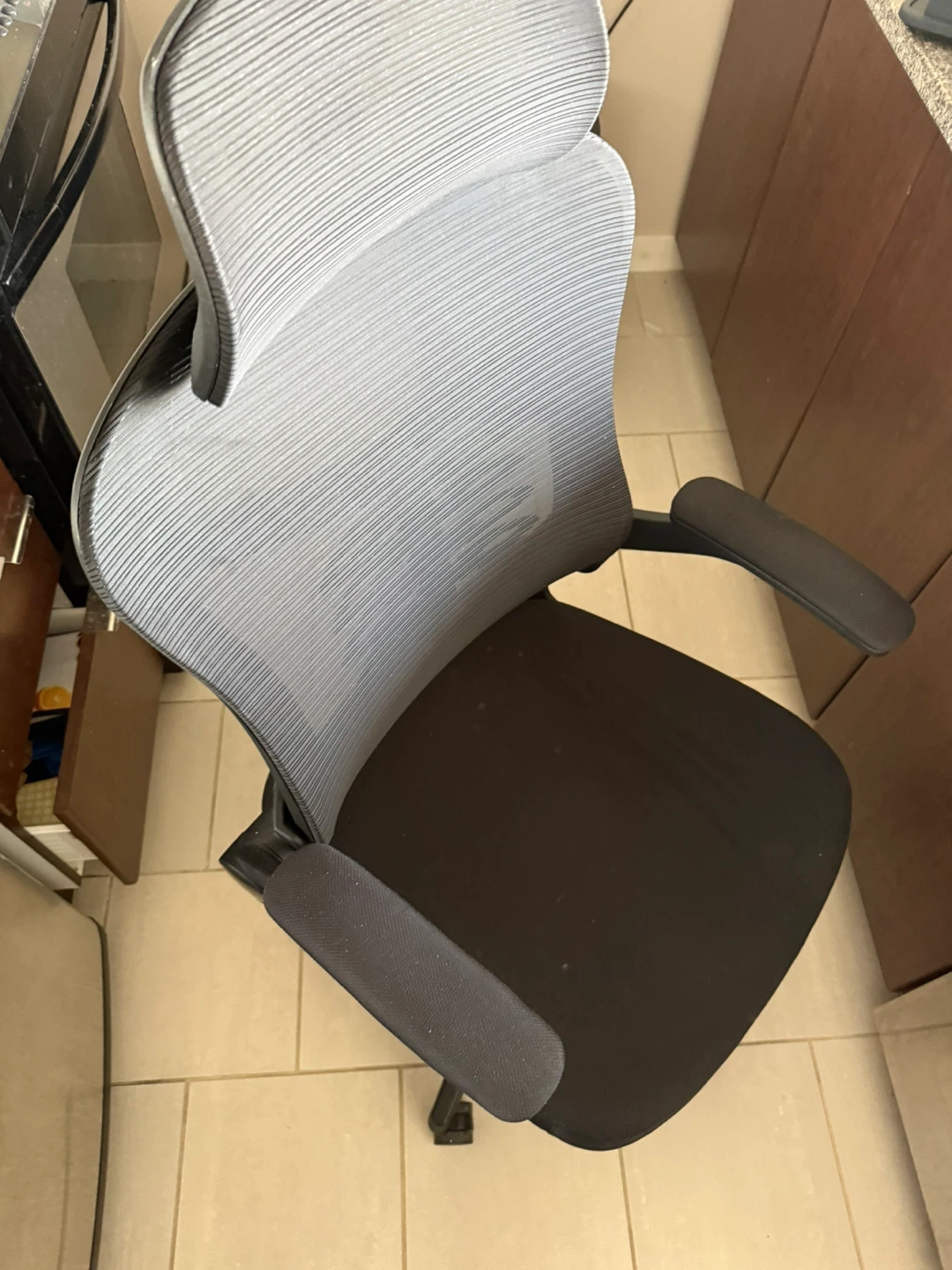Ergonomic Office Chair - Black Mesh - photo 3