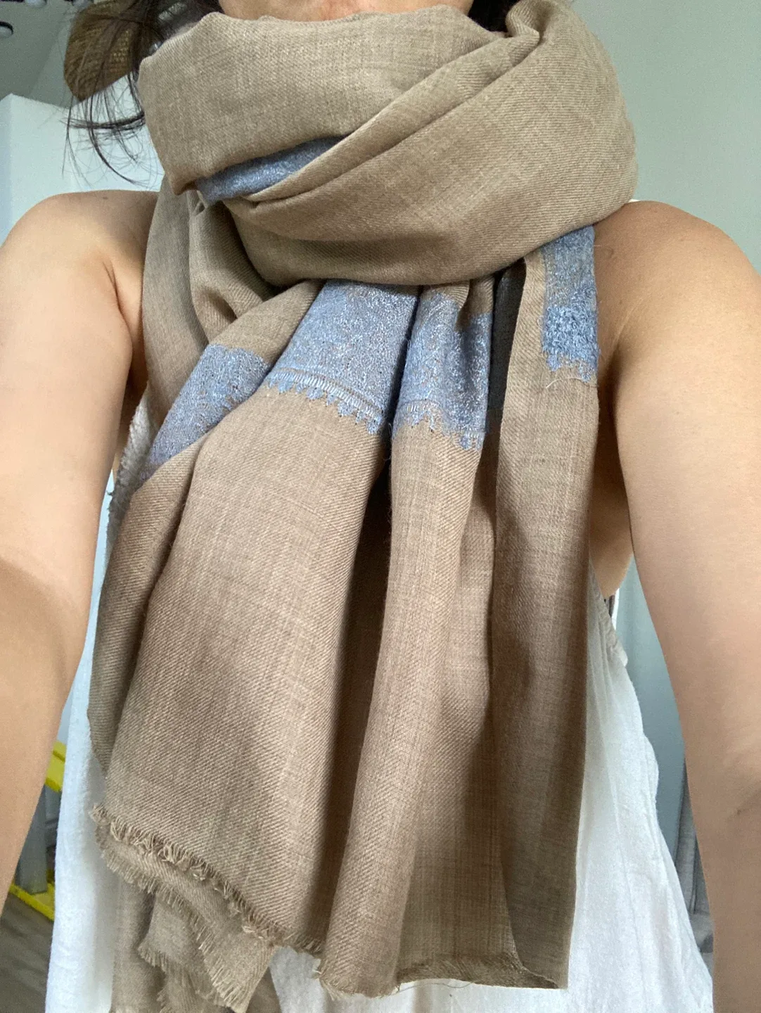 Lightweight wool pashmina thumbnail