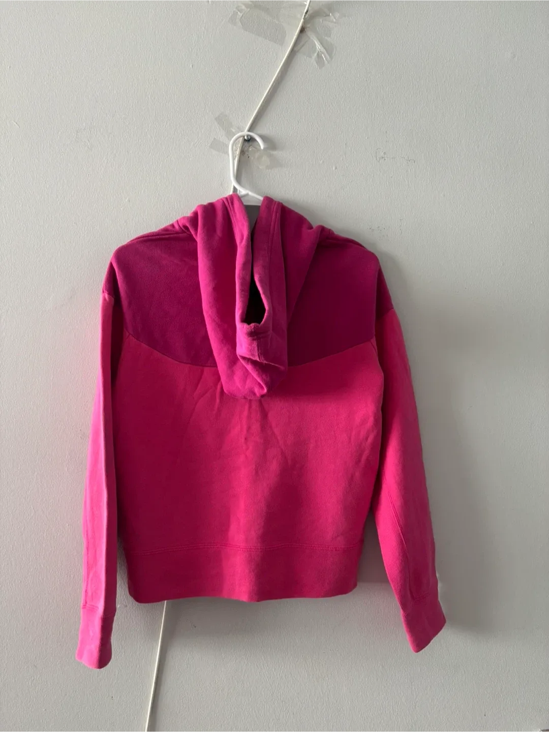 Nike Pink Hoodie image indicator(2)
