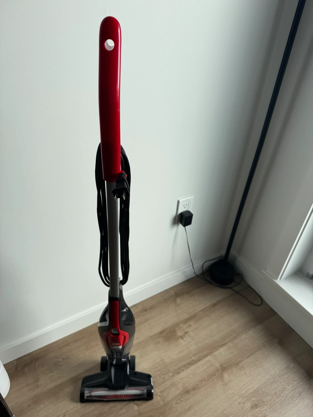 Dirt Devil Quick Lite Plus Upright Vacuum
