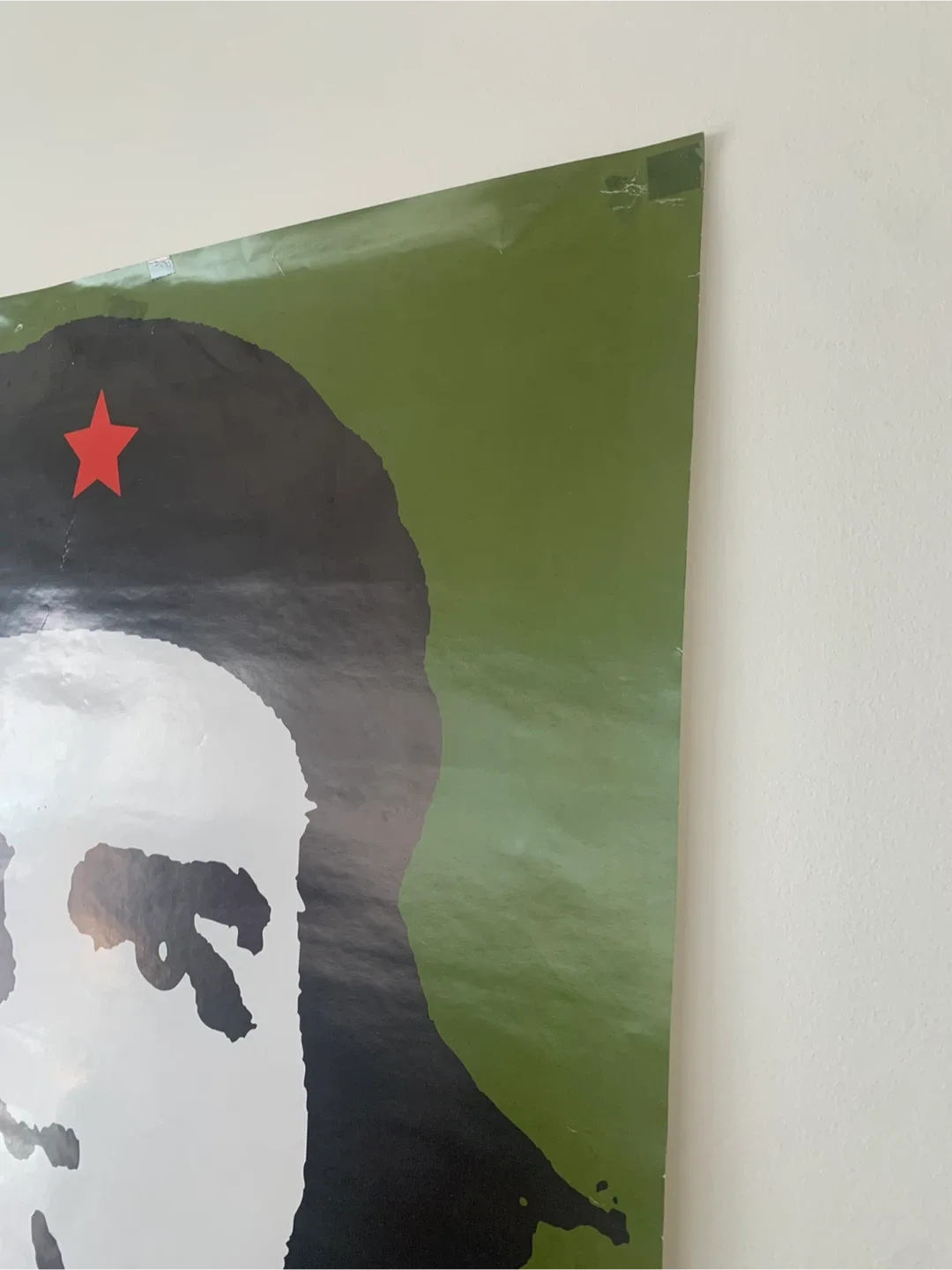 free misc posters and iphone box image indicator(2)