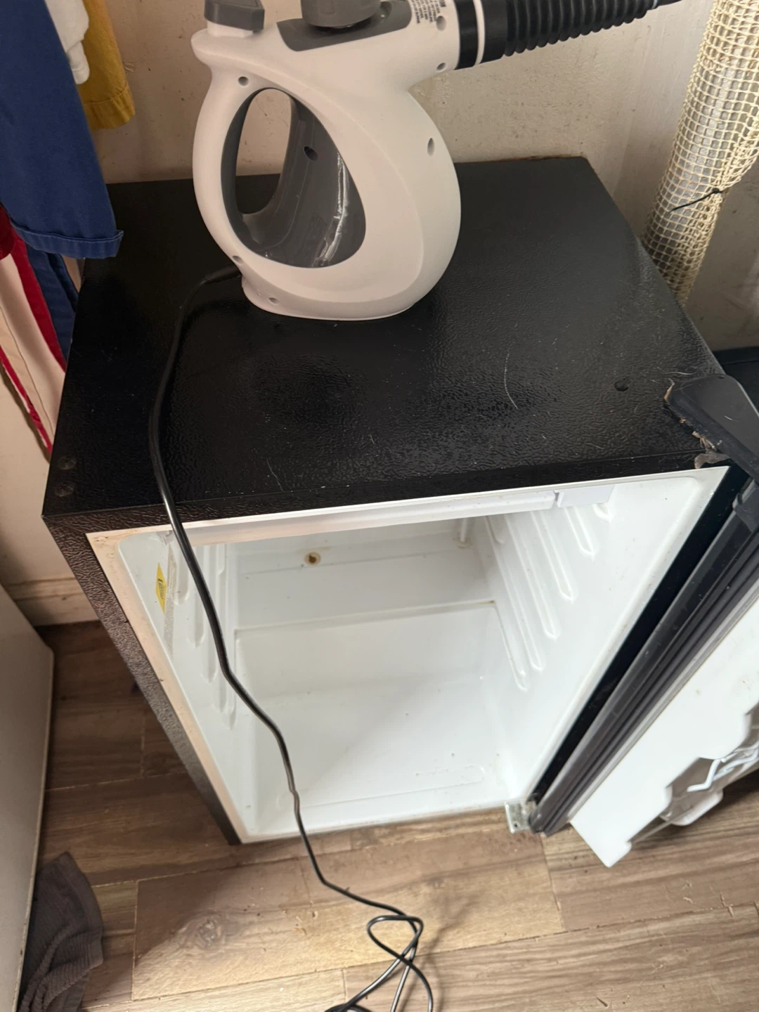 Mini Fridge - Black