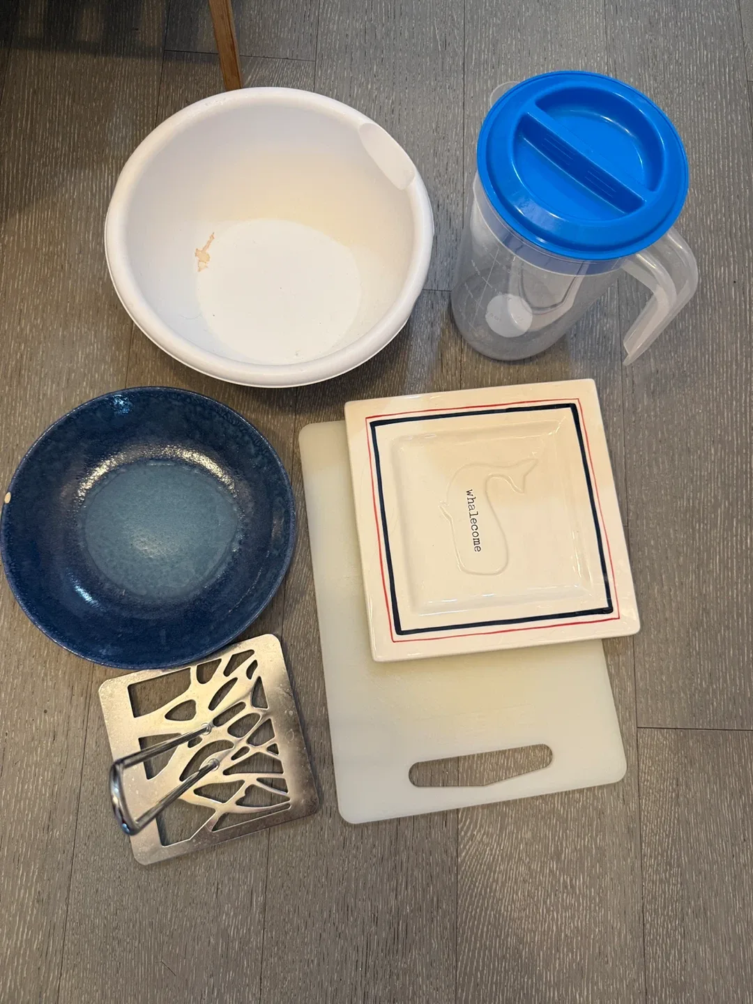 Kitchenware Bundle - Bowl, Pitcher, Plate & More thumbnail