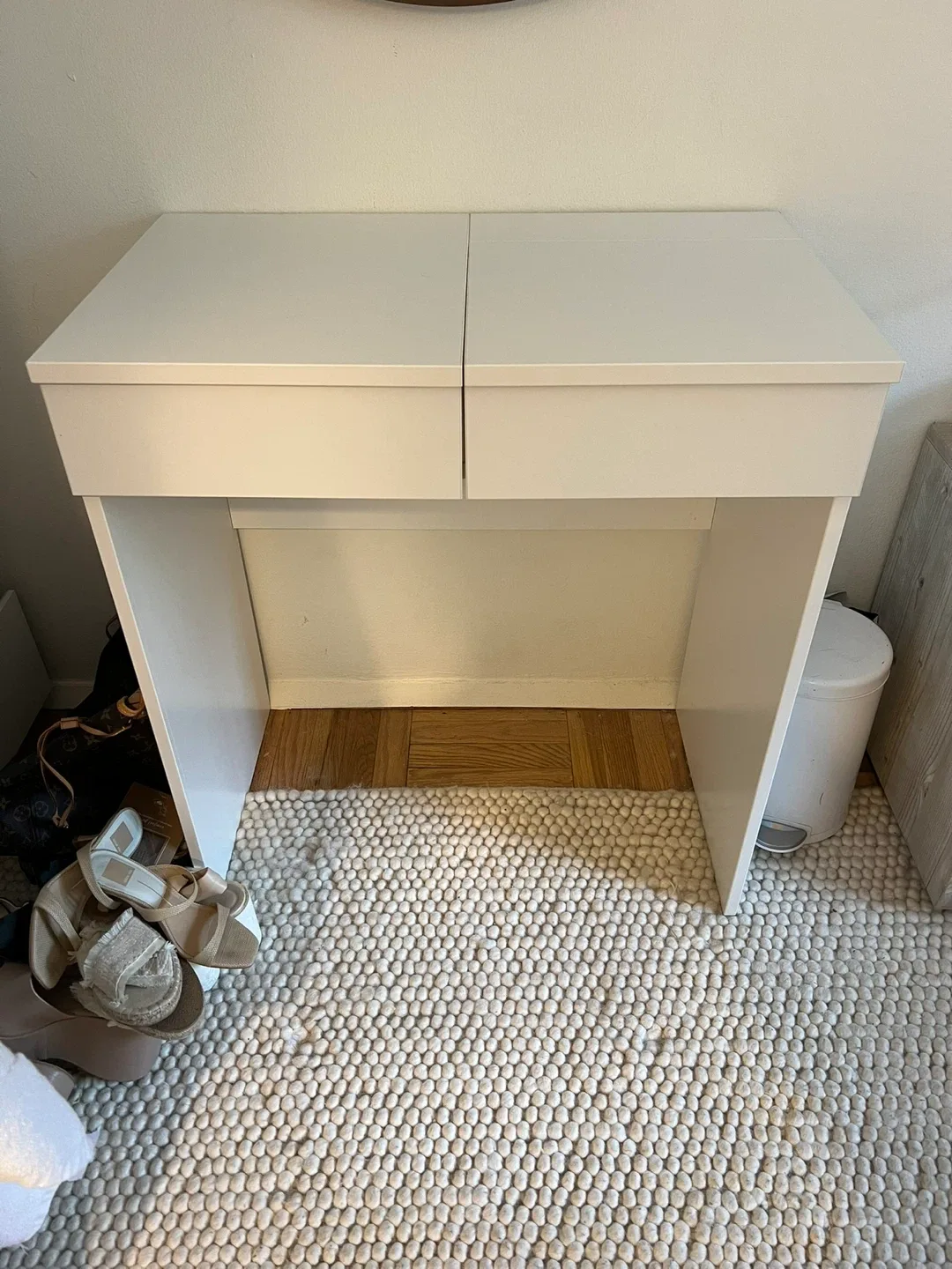 IKEA Makeup Vanity Table - White thumbnail
