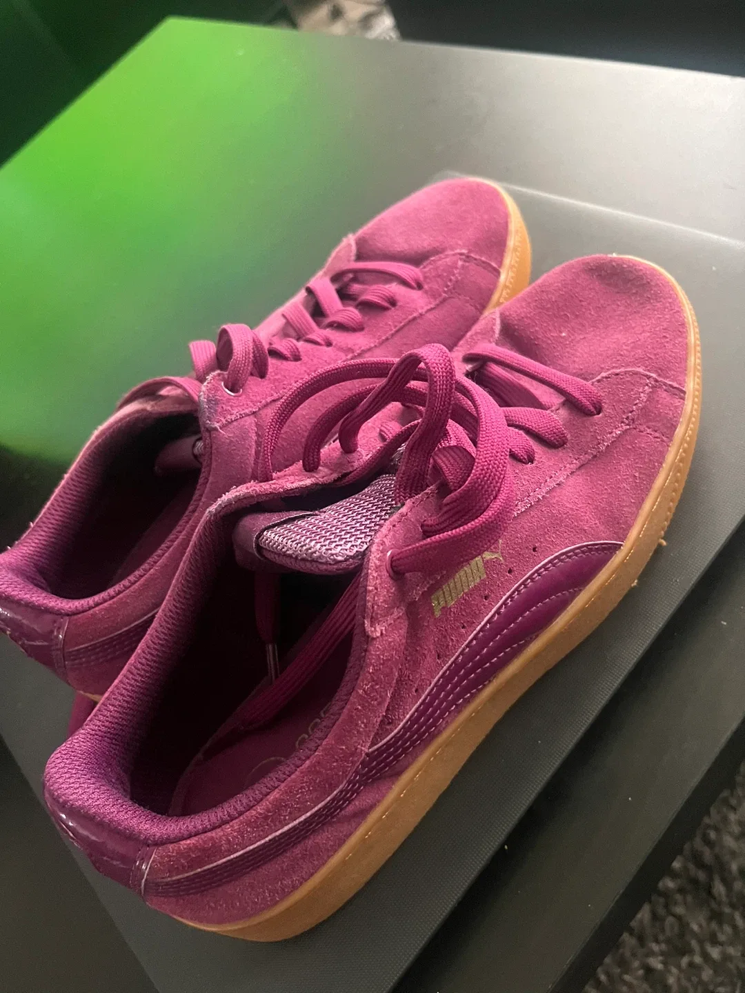 Puma Suede Sneakers - Burgundy thumbnail