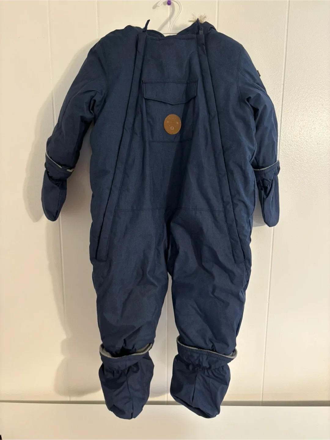 Snow suite/pants thumbnail