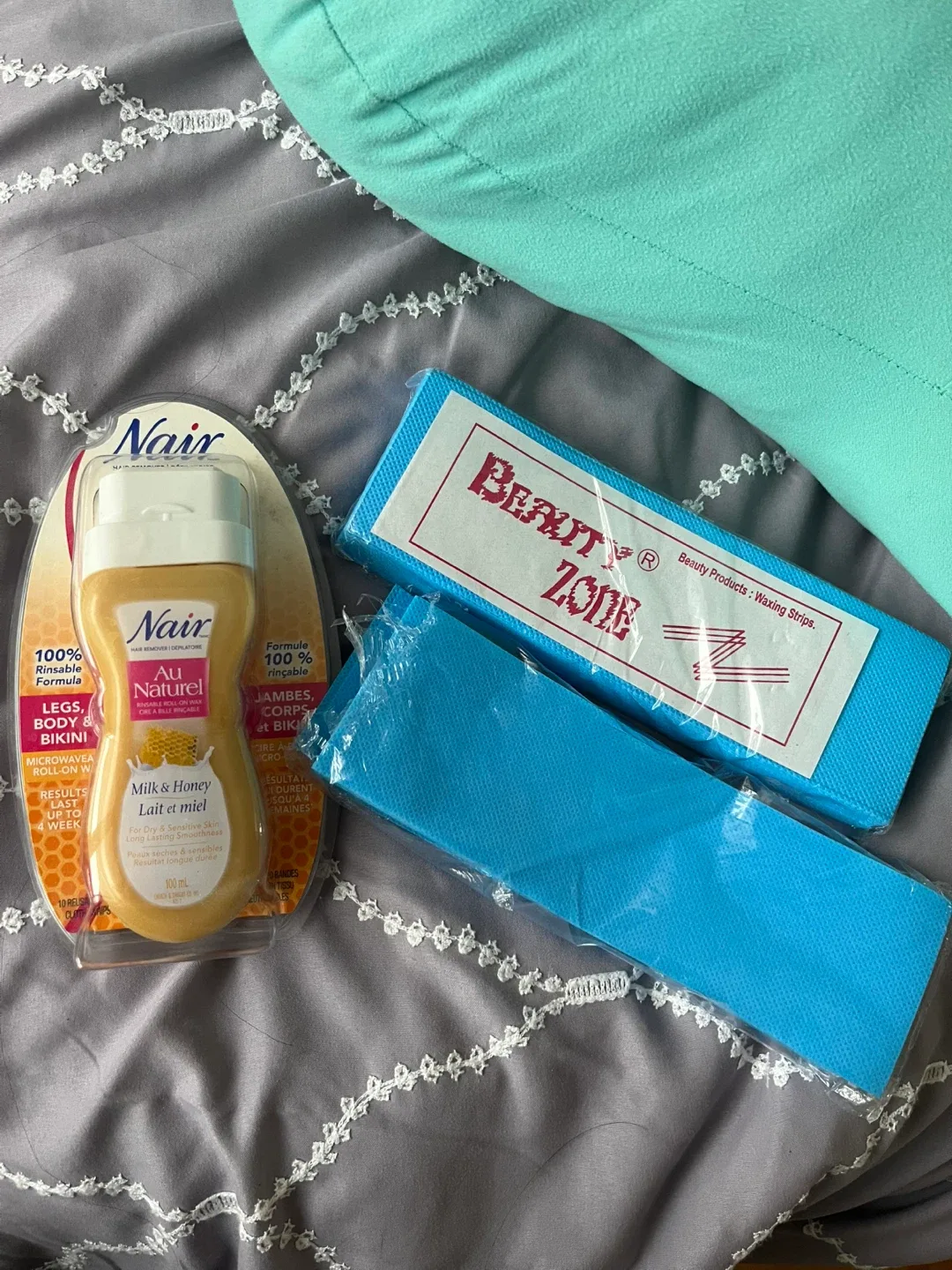 Nair Hair Remover + Wax strips image indicator(2)