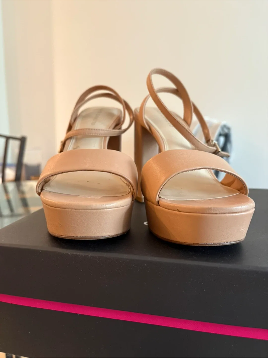 Vince Camuto VC-Pendry Sandstone Heels - Size 7 image indicator(9)