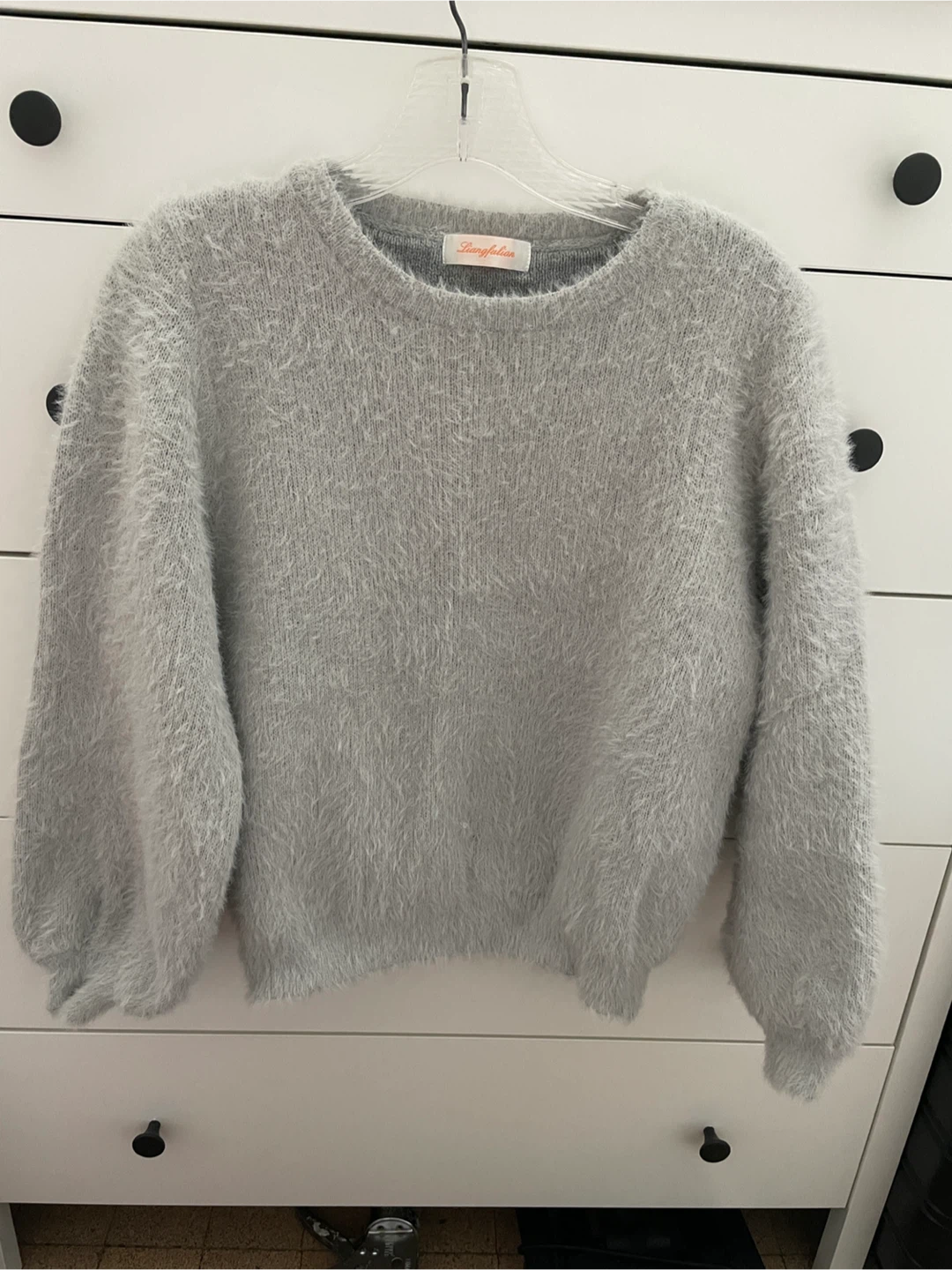 Liangfulian Grey Fuzzy Sweater