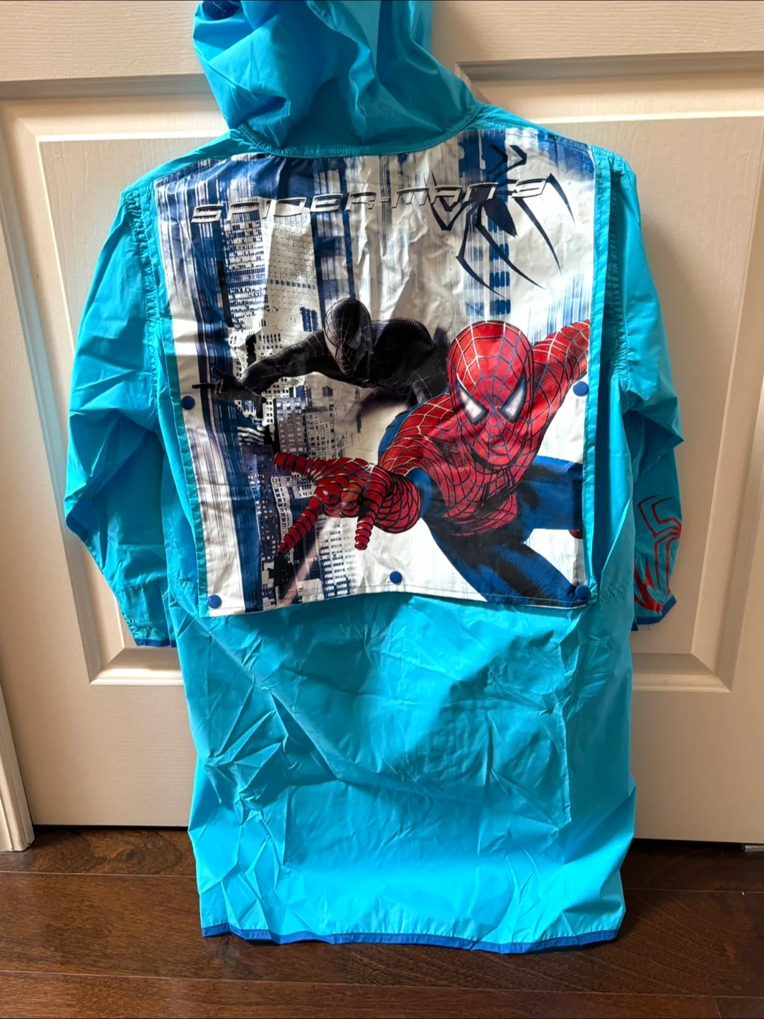 Spider-Man Rain Jacket for Boy/Girl - Size XL image indicator(7)