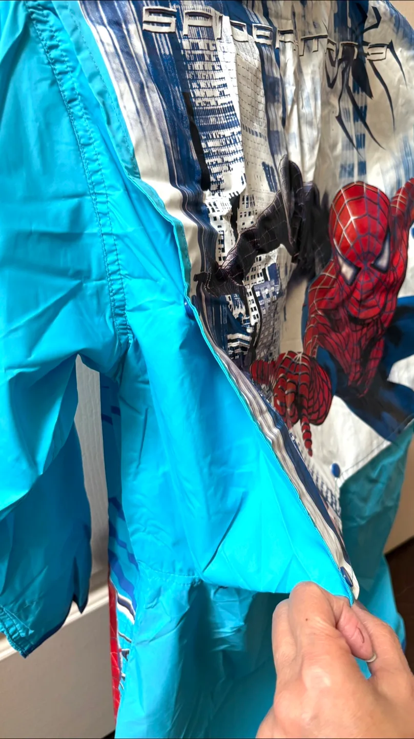 Spider-Man Rain Jacket for Boy/Girl - Size XL image indicator(10)