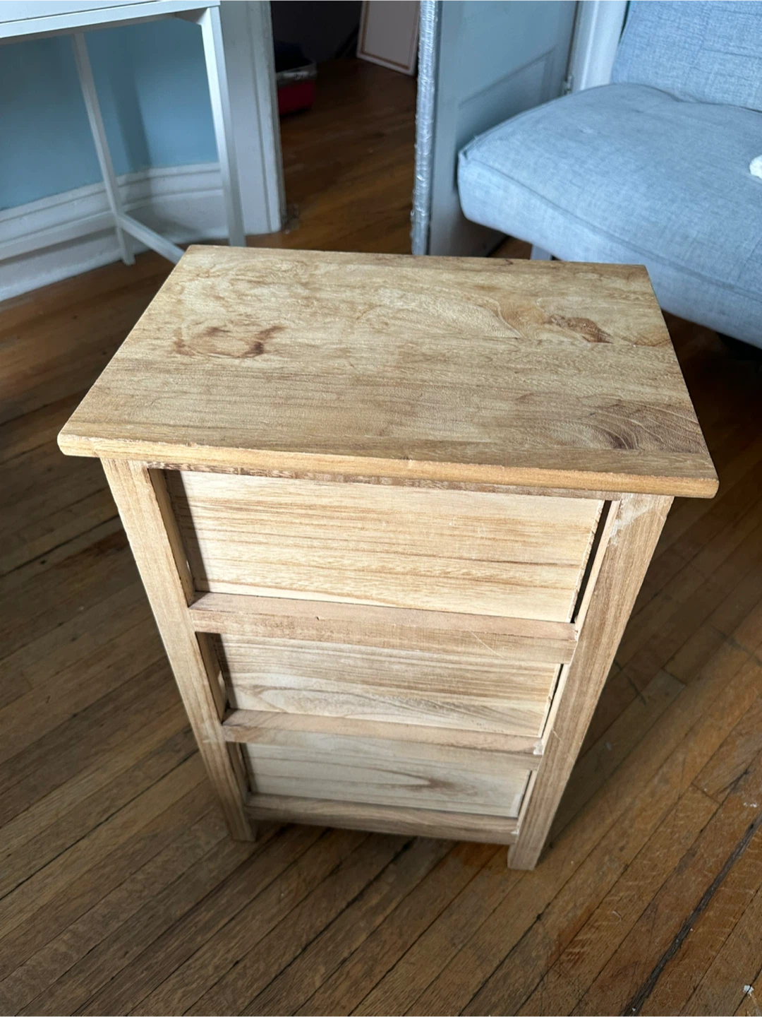 Wooden 3-Drawer Bedside Table - photo 3