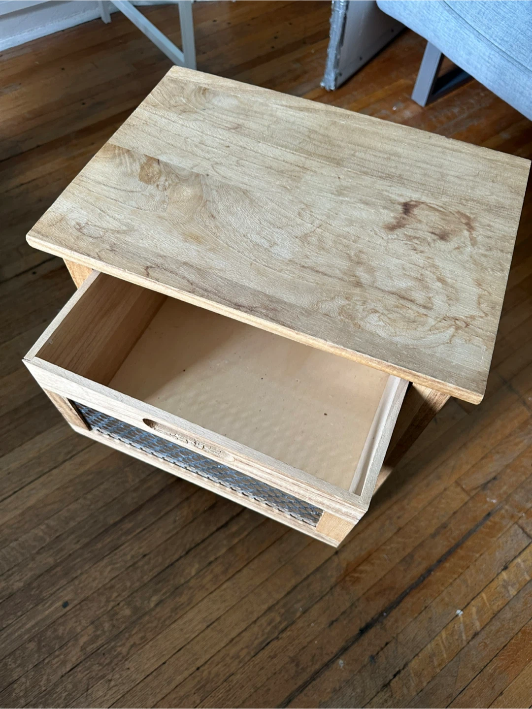 Wooden 3-Drawer Bedside Table - photo 2