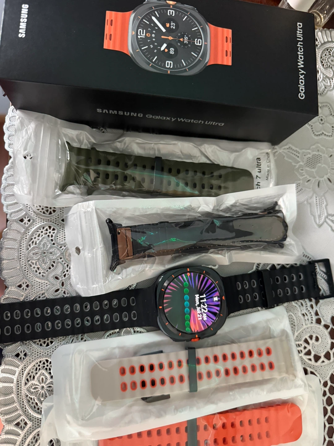 Samsung Galaxy Watch Ultra + Straps - photo 4