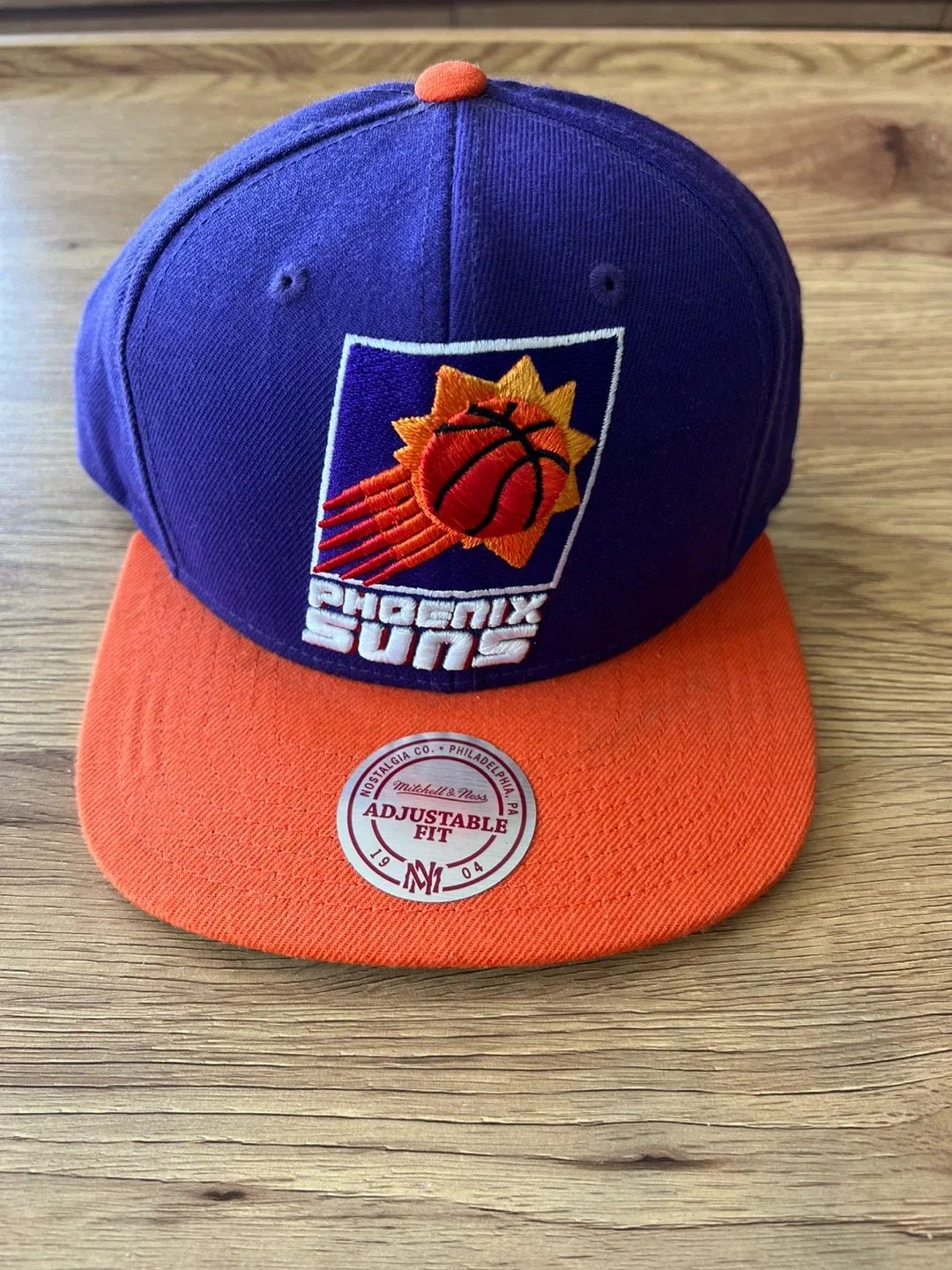 Assorted Snapback Hats - Cleveland, Saints, Islanders, Suns, OKC thumbnail