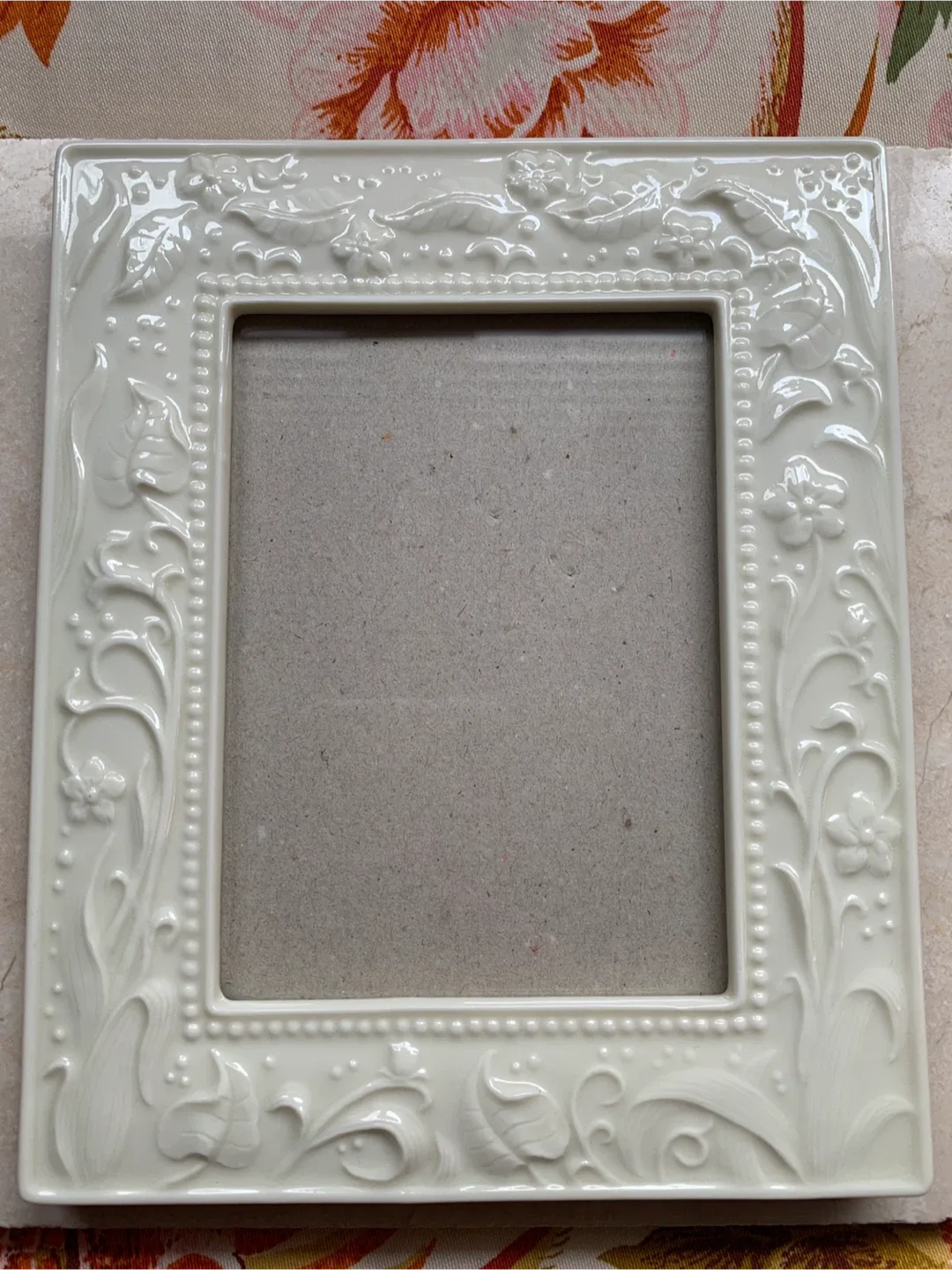 Ivory Gallery Frame image indicator(5)