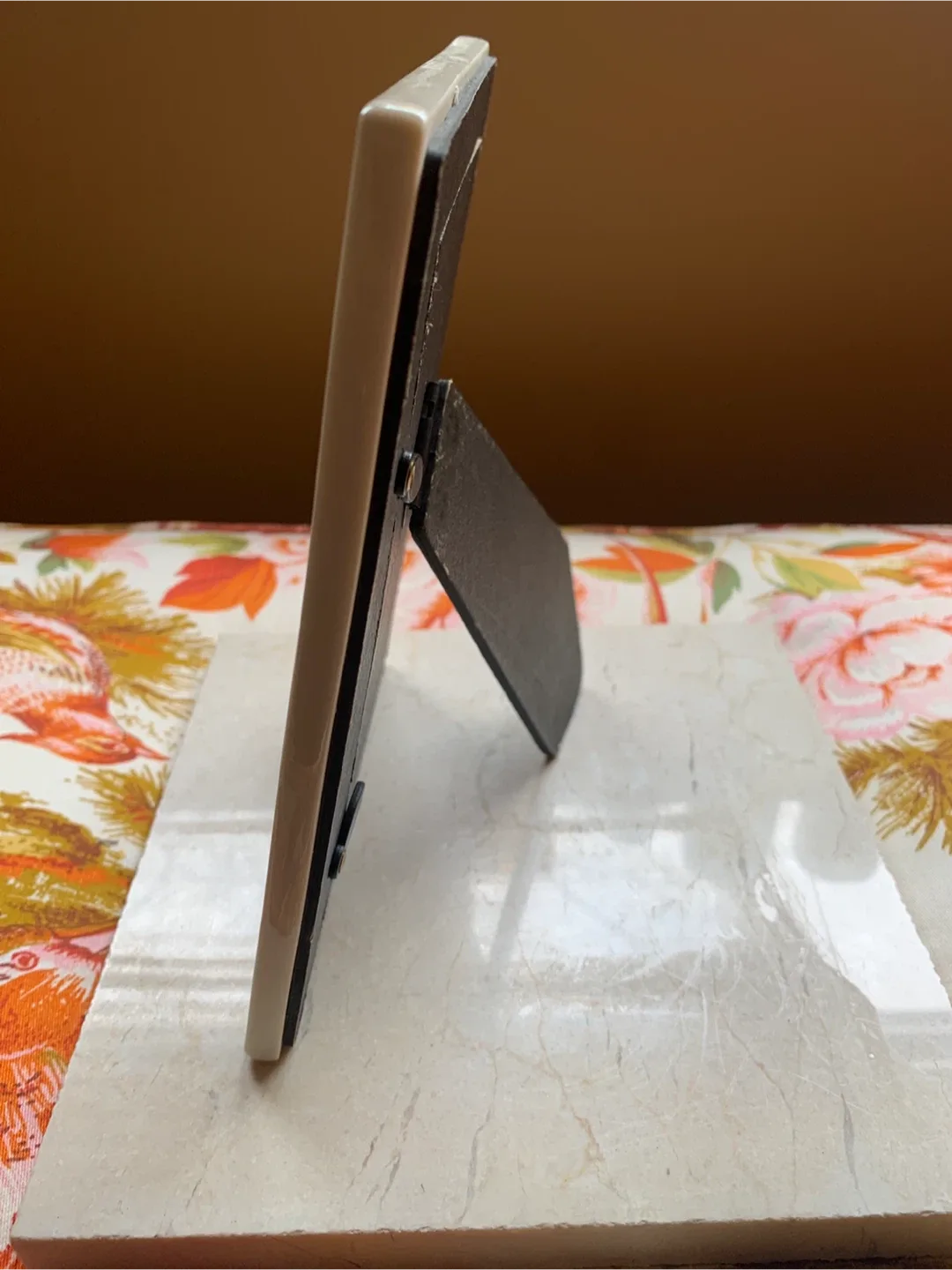 Ivory Gallery Frame image indicator(4)