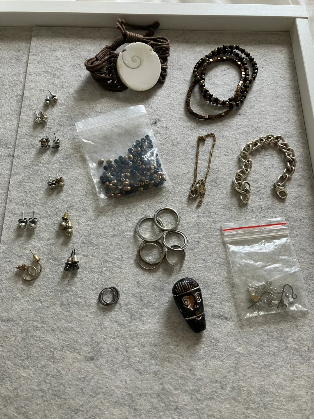 Jewellery thumbnail