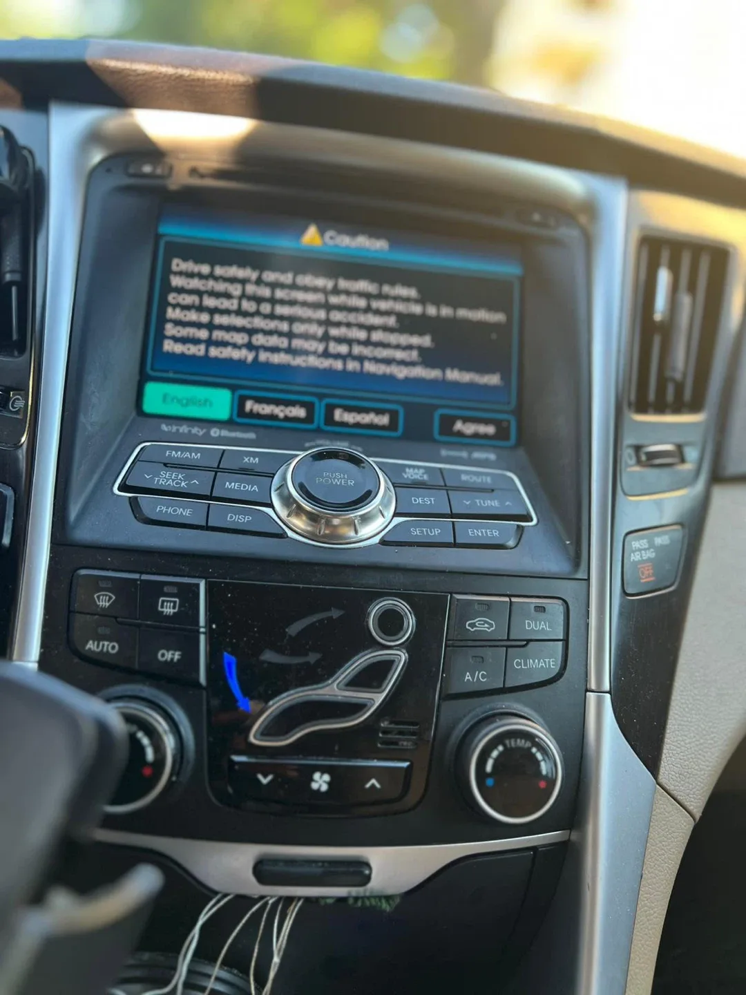 2013 Hyundai Sonata Limited 2.4L image indicator(10)