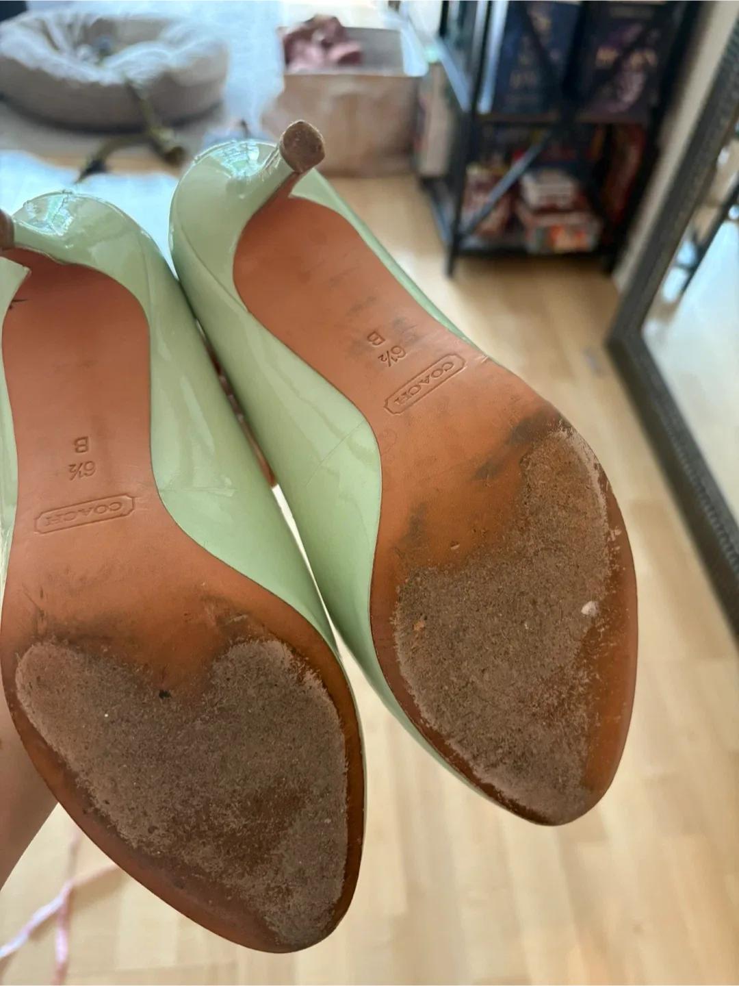 Authentic Coach Nala Patent Mint Heels - size 6.5 image indicator(7)