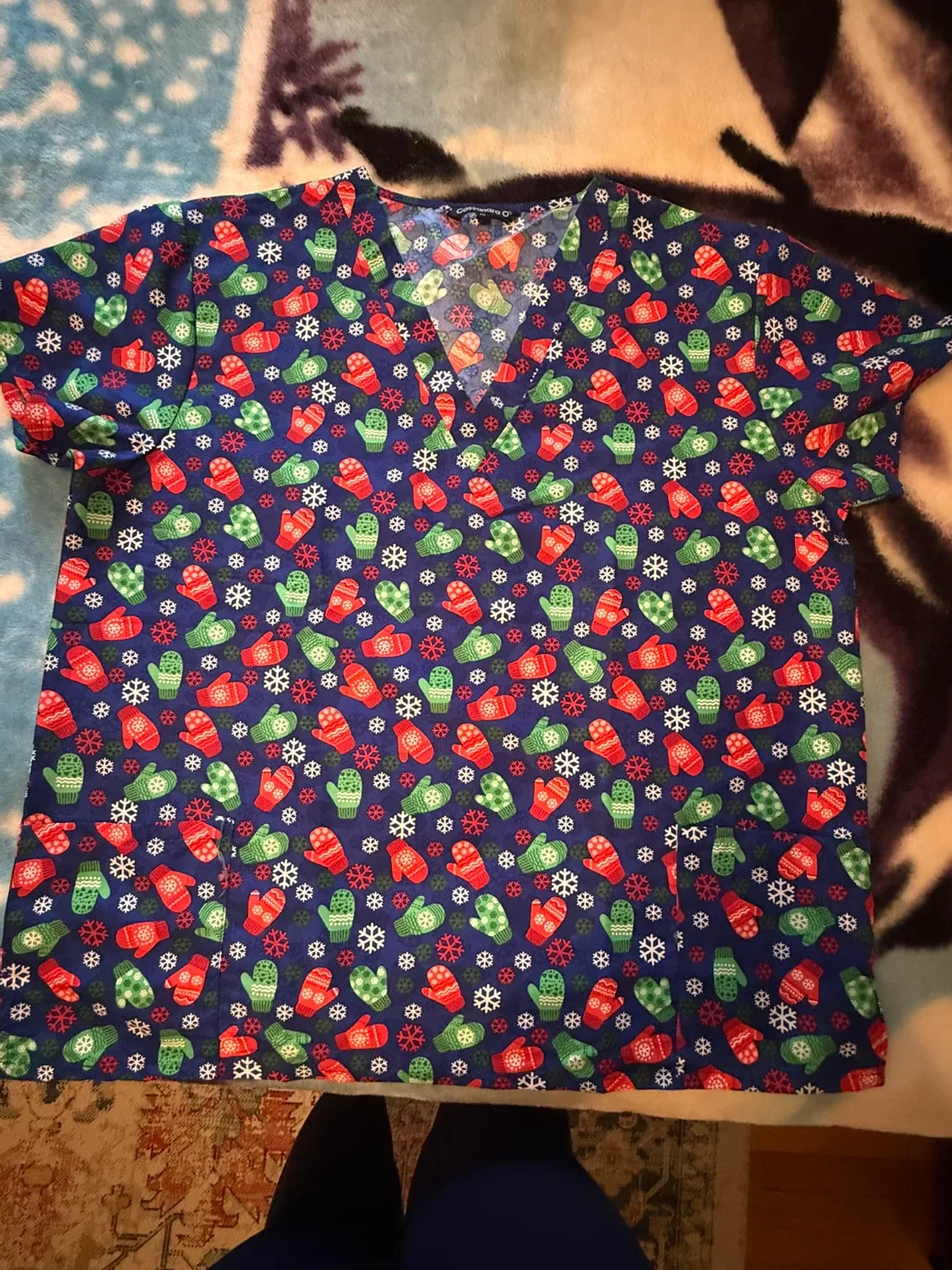 WonderWink O Holiday Treats Scrub Top image indicator(2)