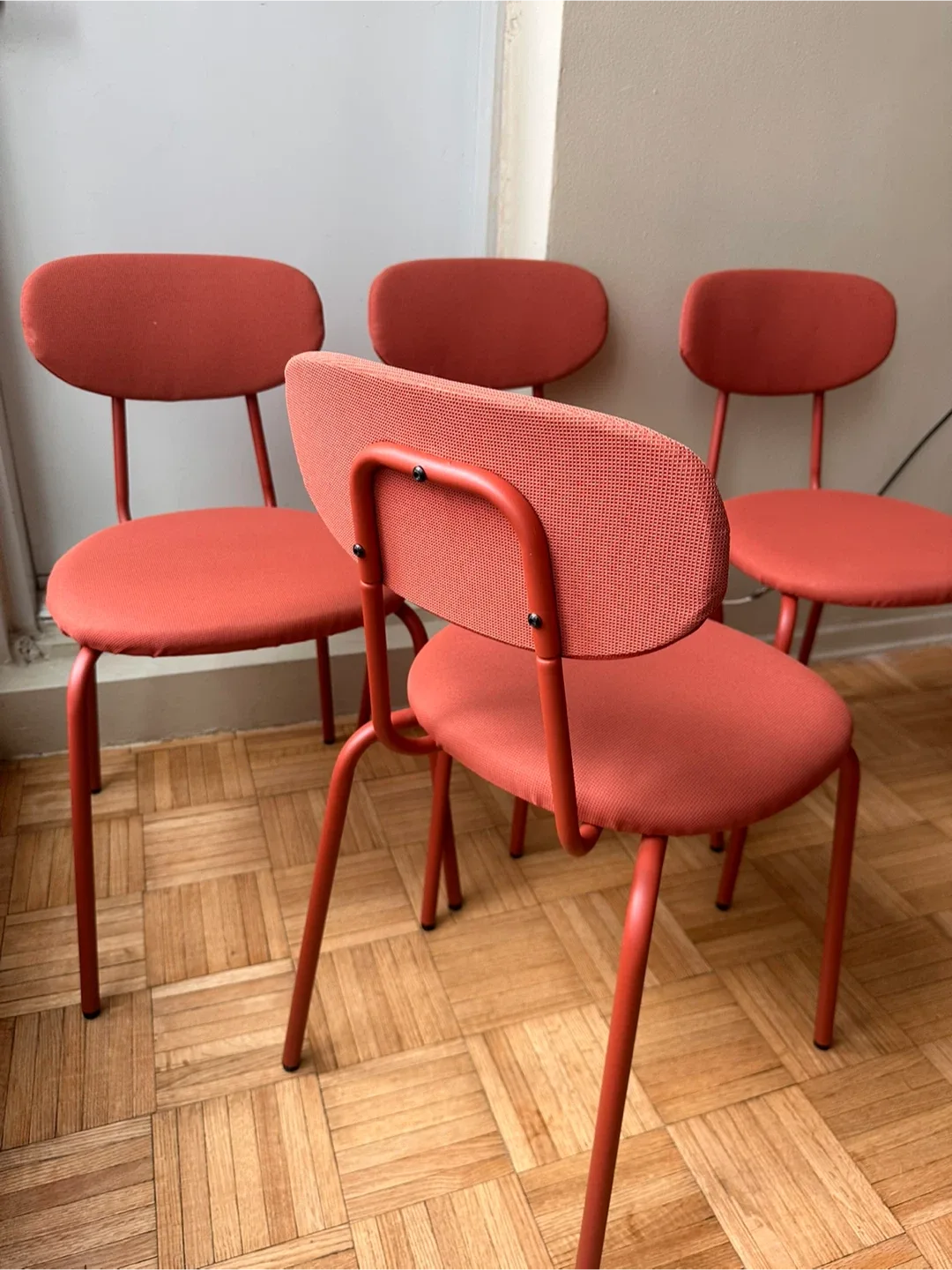 IKEA Set of 4 Chairs image indicator(2)