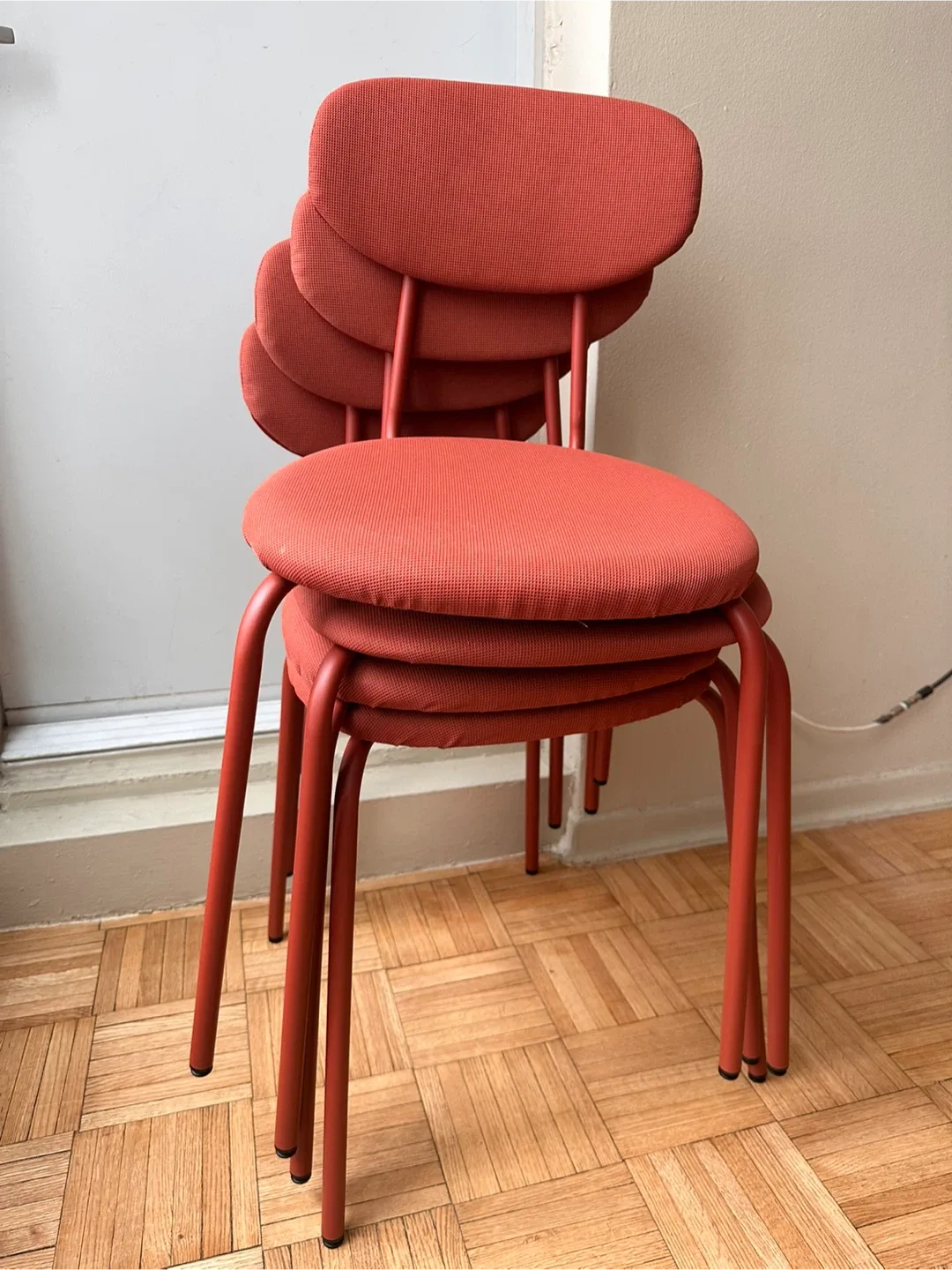 IKEA Set of 4 Chairs image indicator(3)