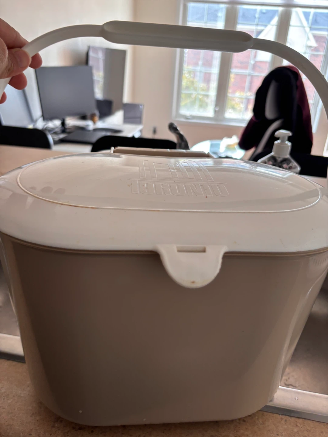 Organic garbage Green Bin