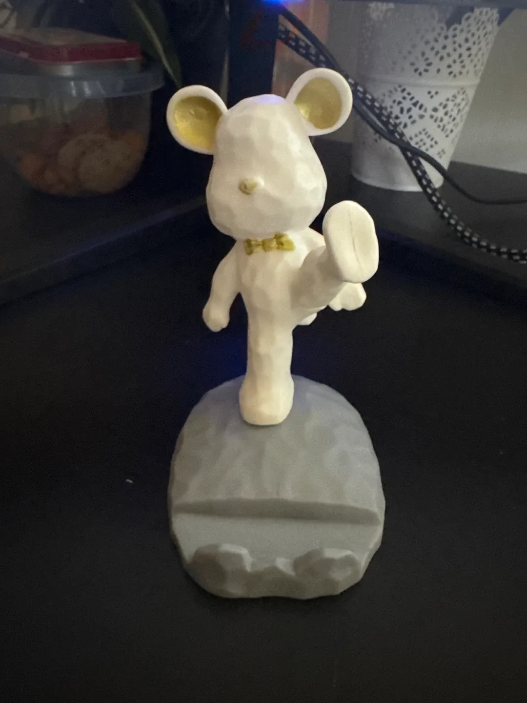 Cute Mouse Figurine Phone Stand