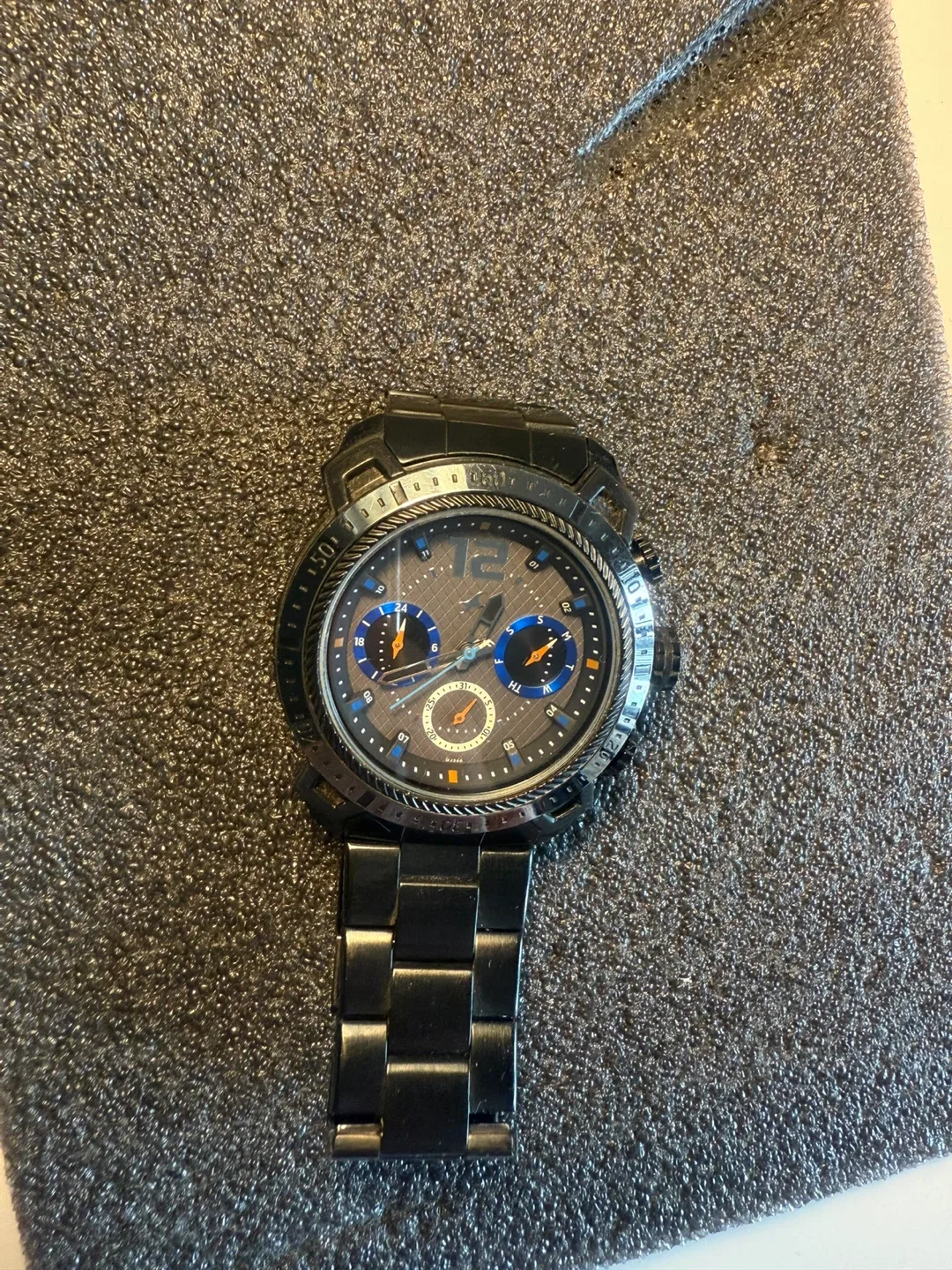 ⌚ Fastrack Chronograph Watch – Stylish Black Design – Like New thumbnail