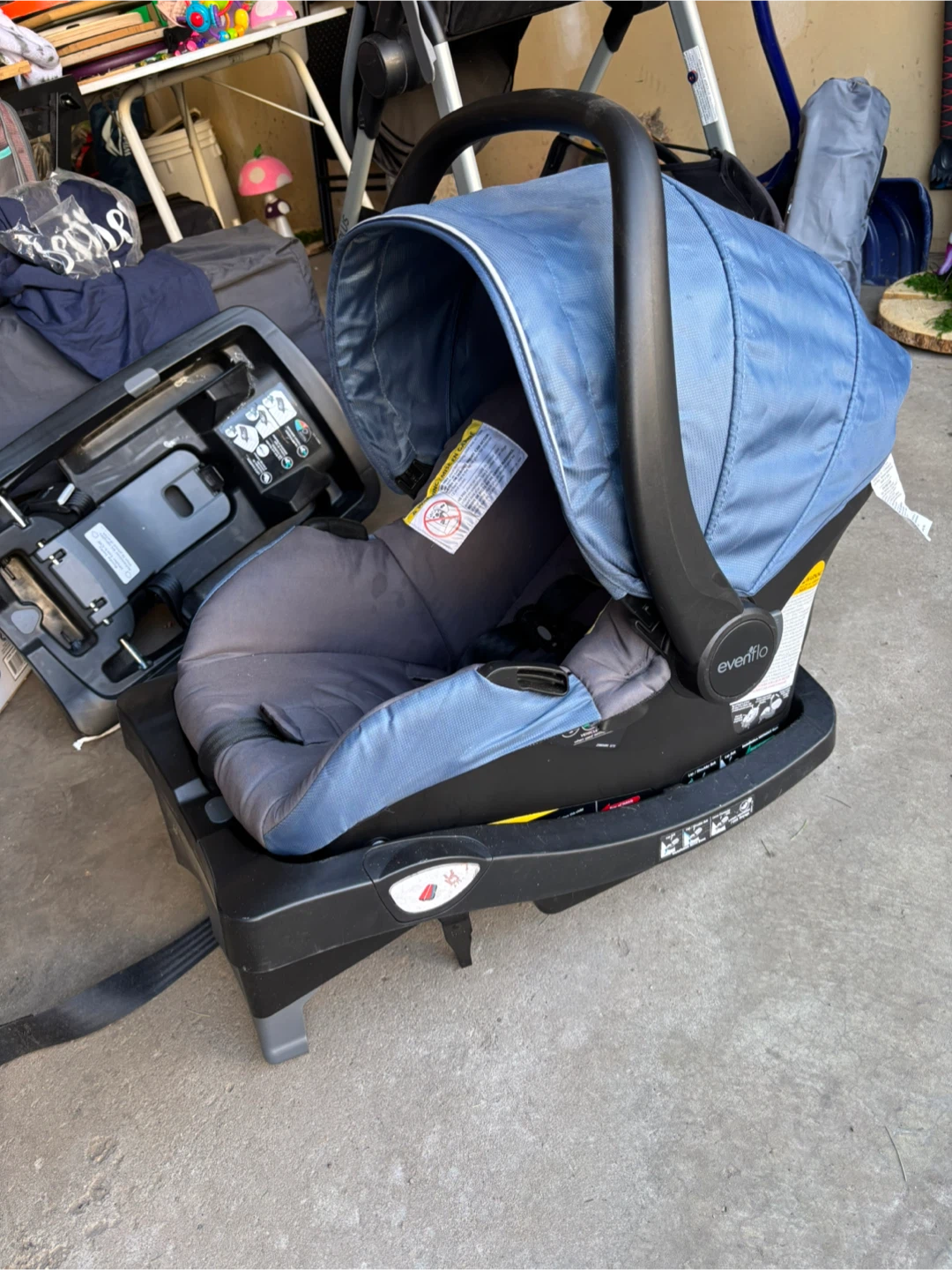 Evenflo Litemax 35 Infant Car Seat