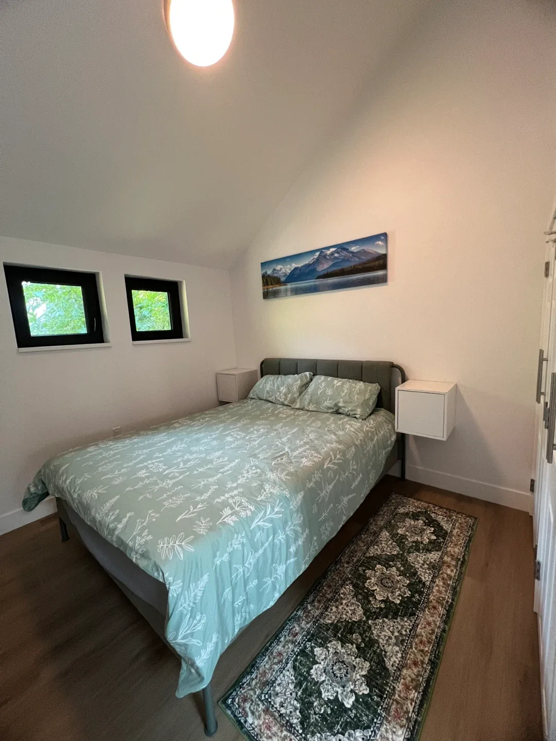 New coach house for rent image indicator(6)