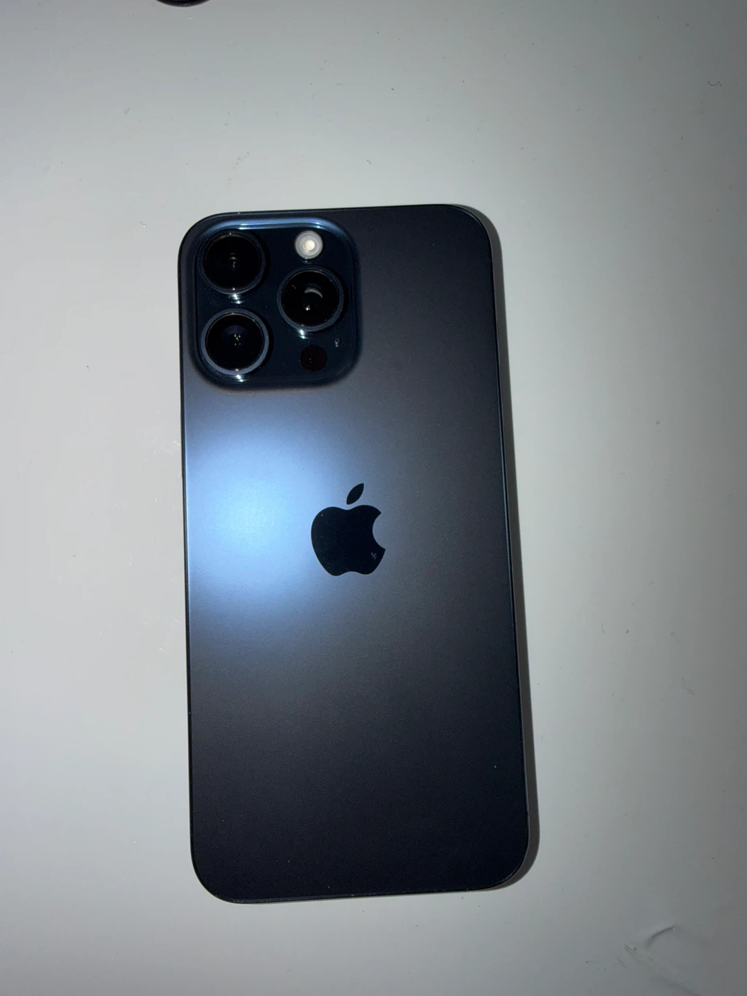 iPhone 15 pro max 512gb blue - photo 2