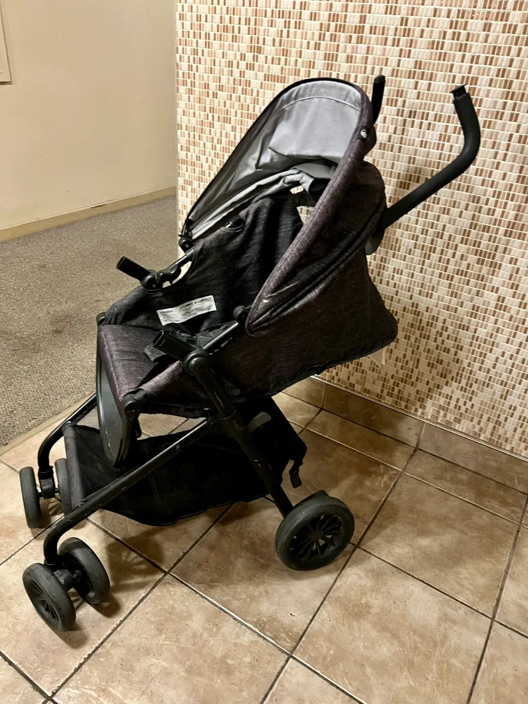 Evenflo Stroller - Easy Fold Grey image indicator(4)