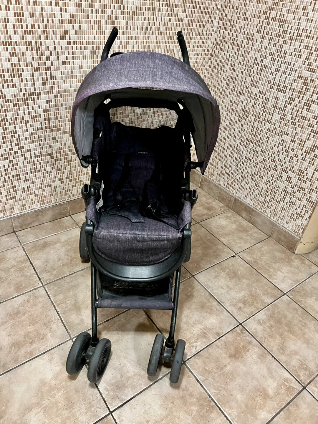 Evenflo Stroller - Easy Fold Grey image indicator(5)