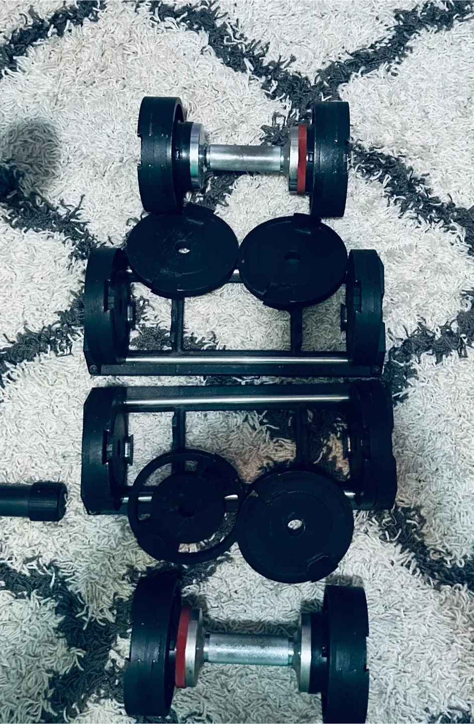 Adjustable Dumbbell Set image indicator(3)