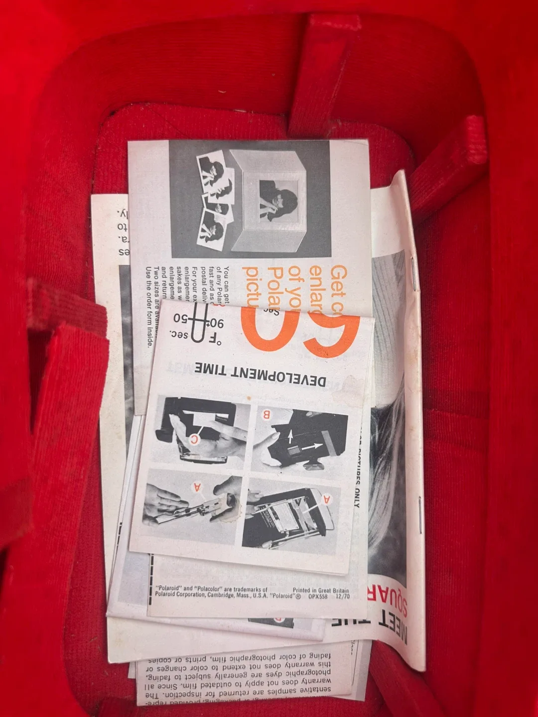 Polaroid Square Shooter 2 Land Camera w/ Flashcubes image indicator(2)