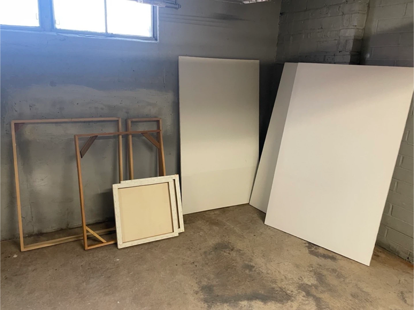 Canvas and Frame Bundle